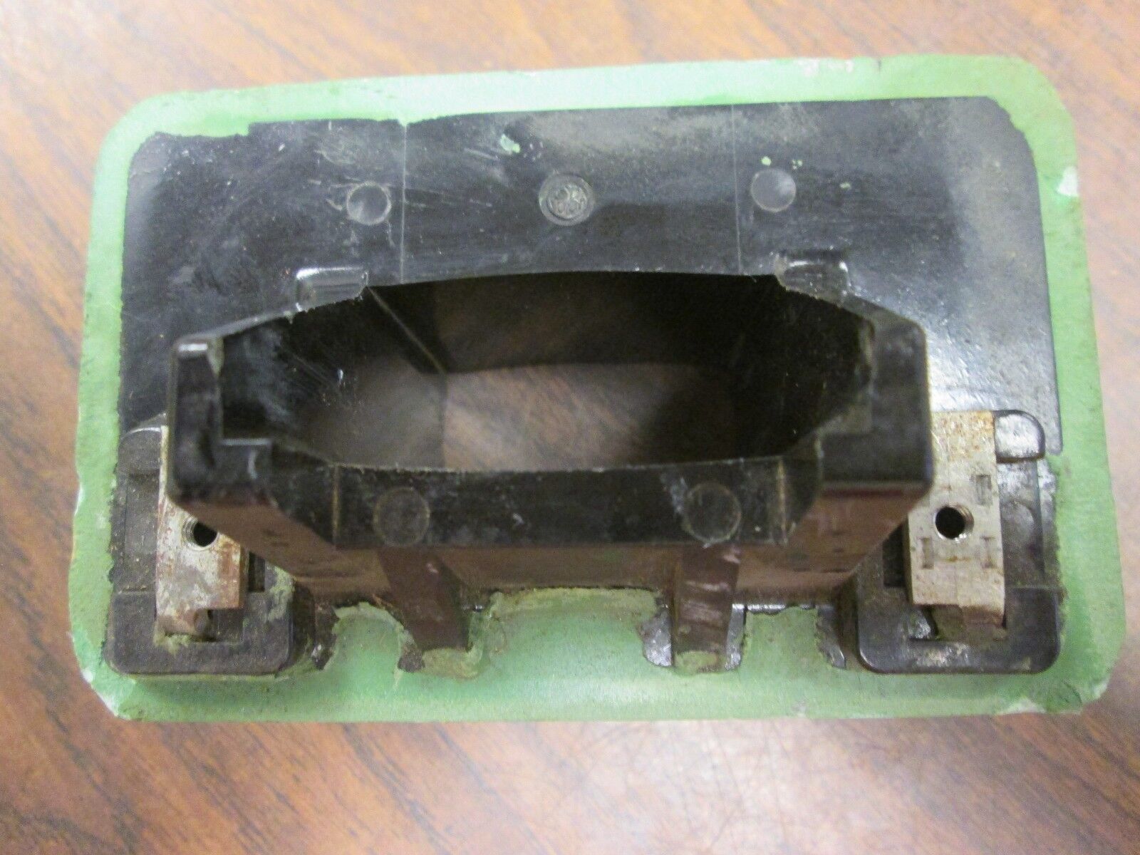 GE Magnetic Coil 22D153G4 440V@60Hz 380V@50Hz Used