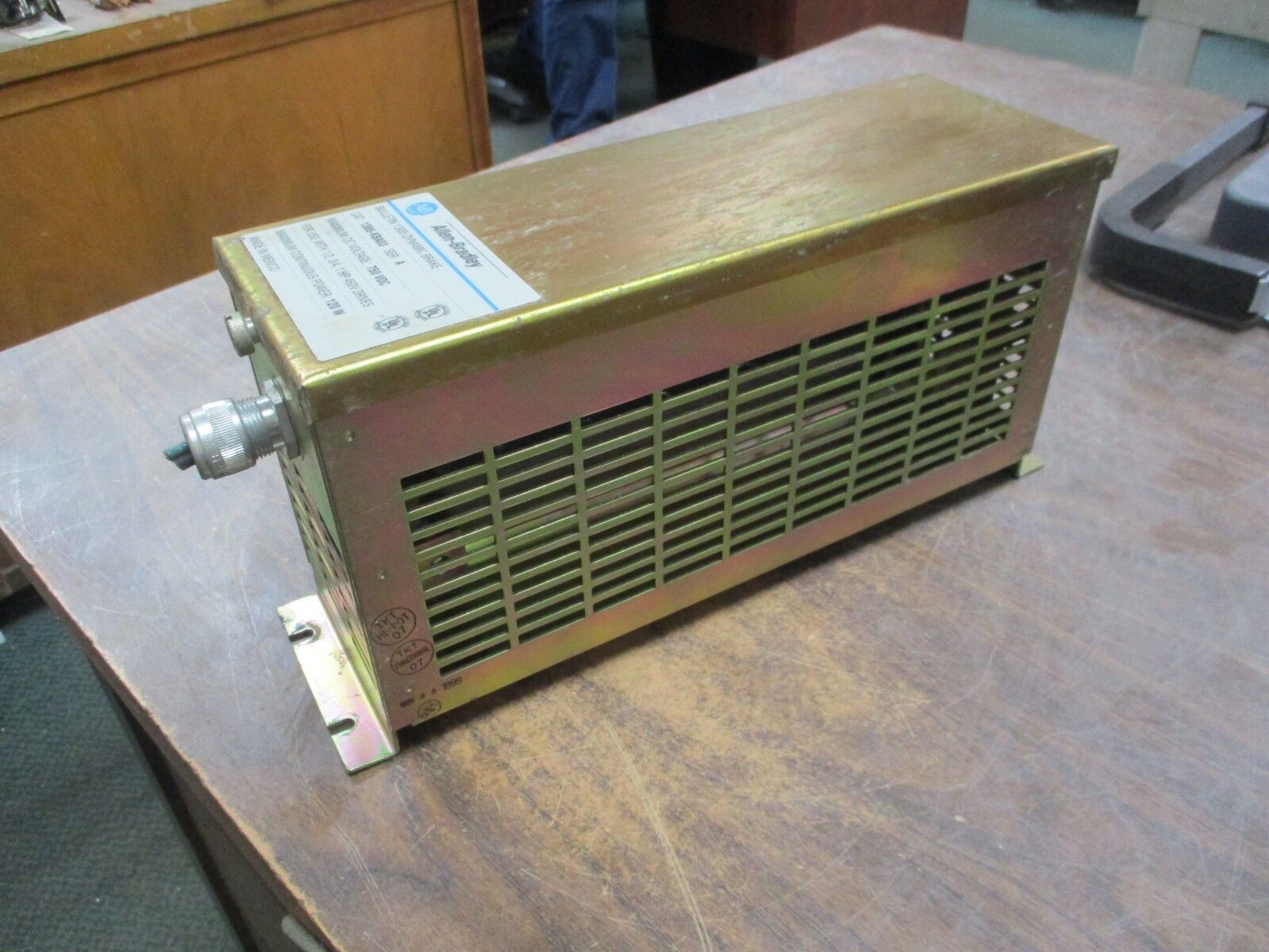 Allen-Bradley 1305 Dynamic Brake 1305-KBA03 Ser. A 750VDC 120W Used