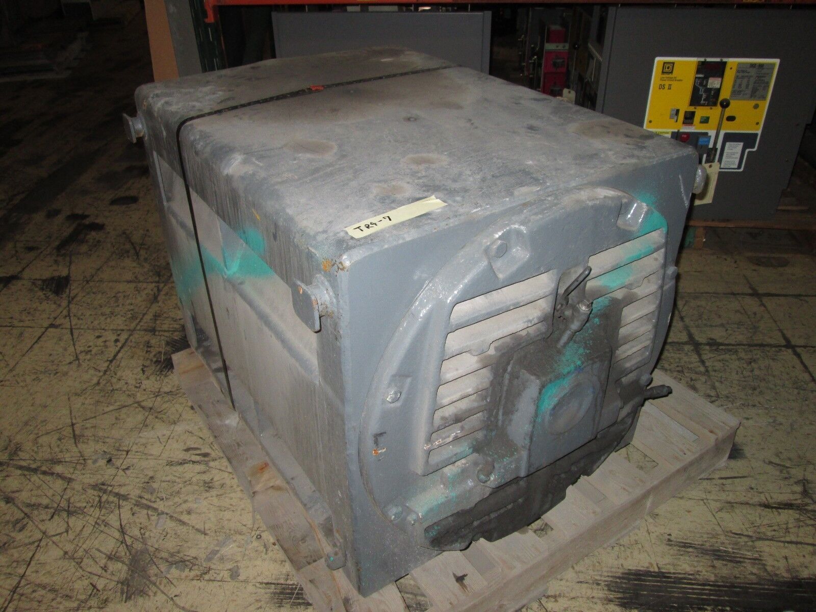 GE Motor 5K828840A95 Aprox 450HP 1800 RPM's 2300V 161A Used