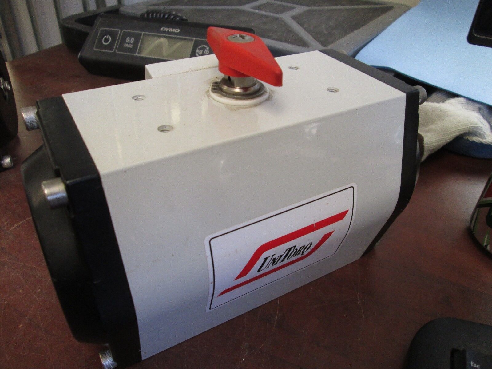Unitorq Pneumatic Actuator M73 K4/4 DLS L.T 150 PSI Max Used