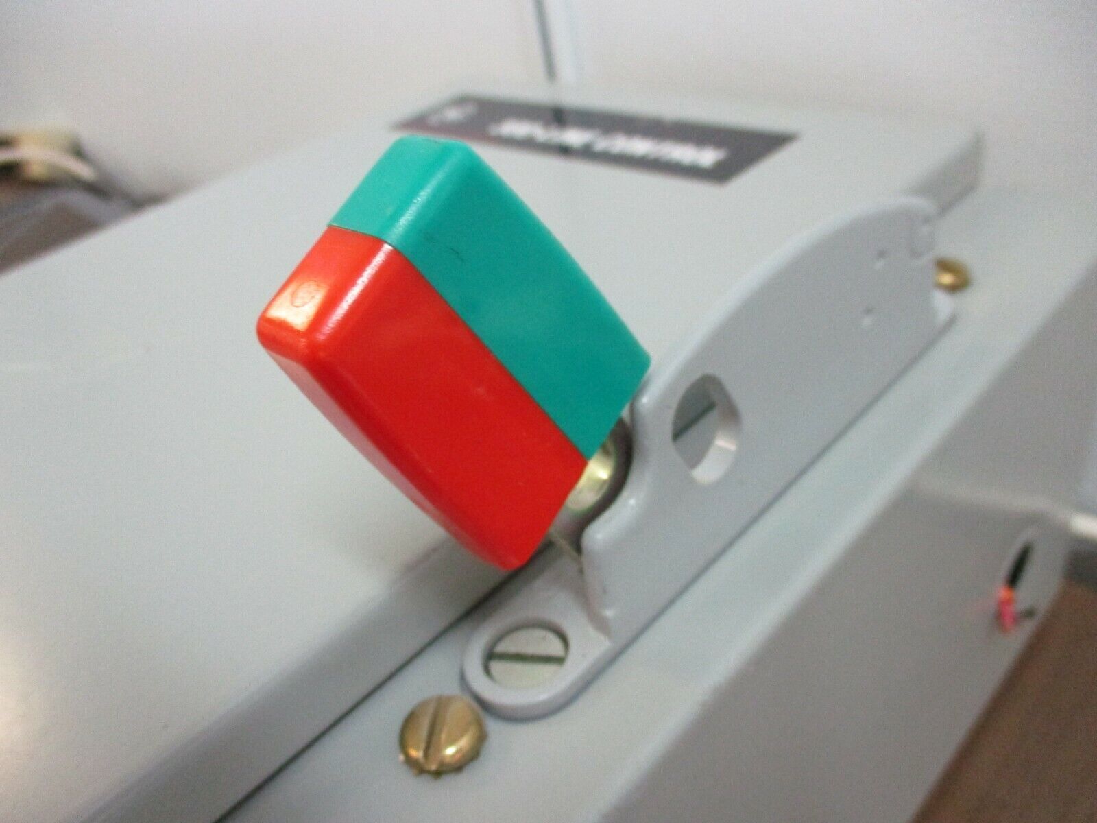 GE Non-Fusible Size 1 Combination CR308C104AAATAA 115-120V Coil 27A 600V Used