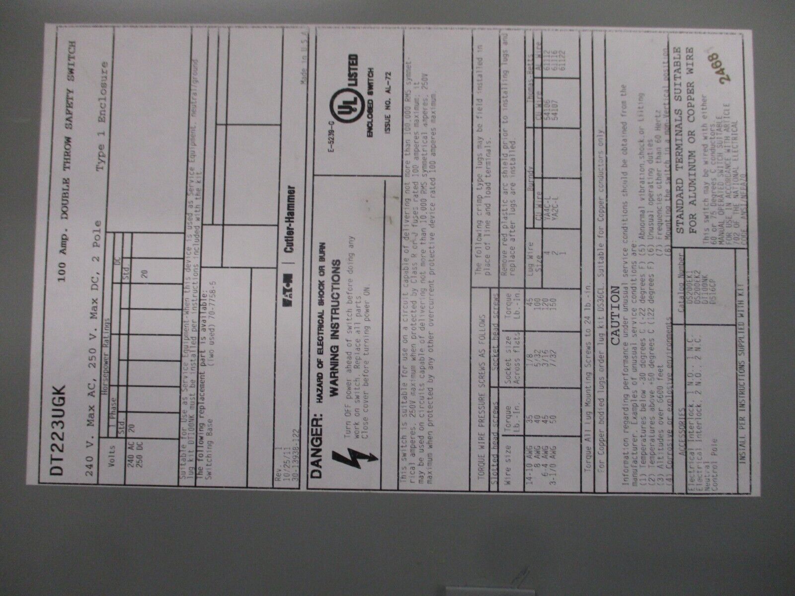 Eaton Double-Throw Non-Fusible Safety Switch/Disconnect DT223UGK 100A 240V 2P