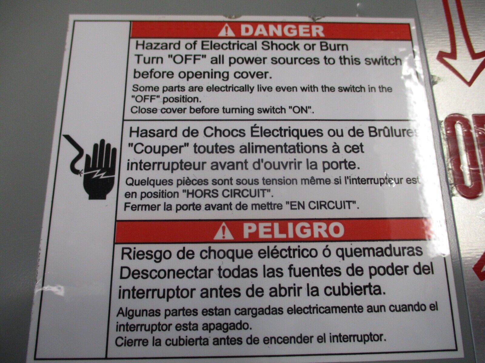 Eaton Double-Throw Non-Fusible Safety Switch/Disconnect DT223UGK 100A 240V 2P