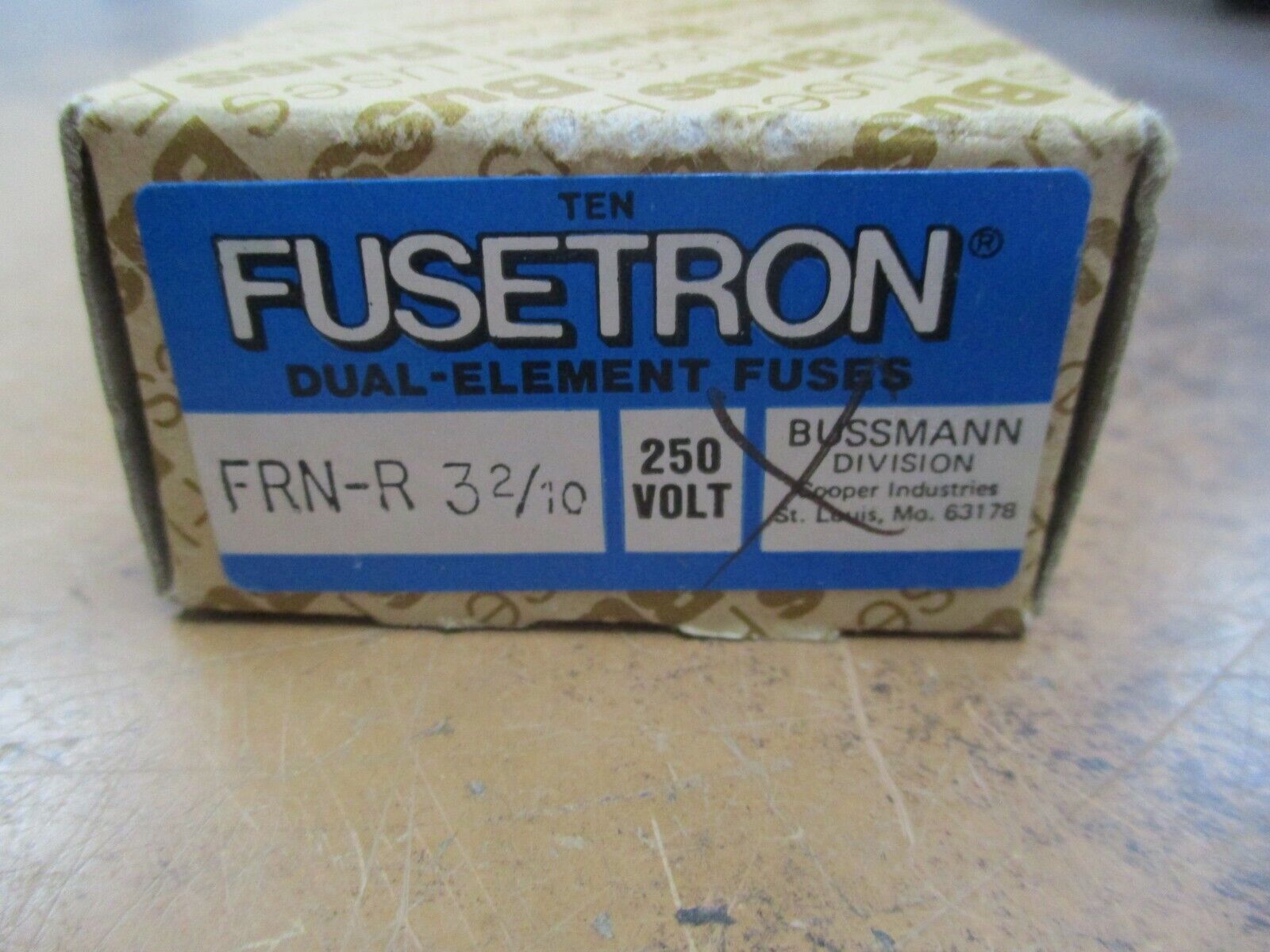 Bussmann Fusetron Fuse FRN-R 3-2/10 3-2/10A 250V New Surplus *Box of 10*