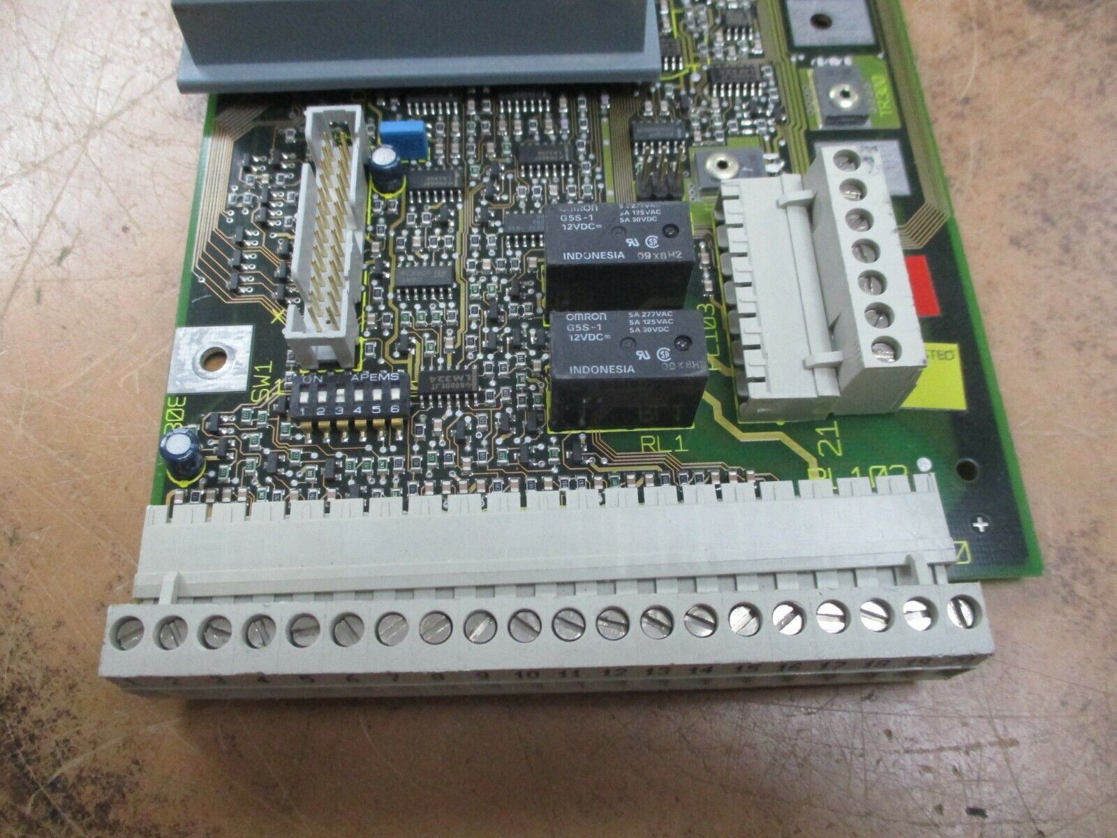Siemens Operator Interface Control Board G85139-E1721-A887 Used