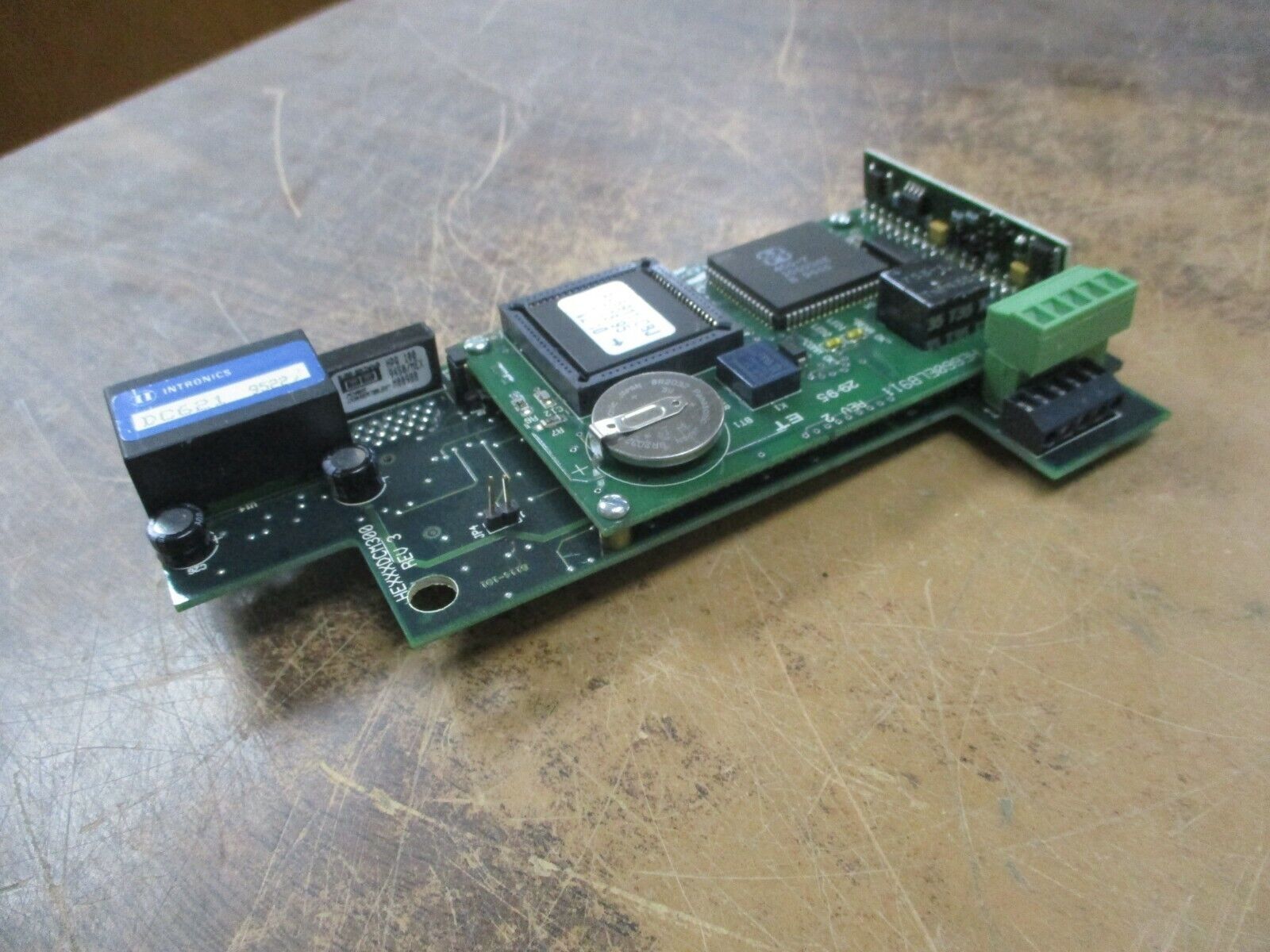 Horner Electric Genius Interface Board HE300GEN100B *Chipped Port* Used