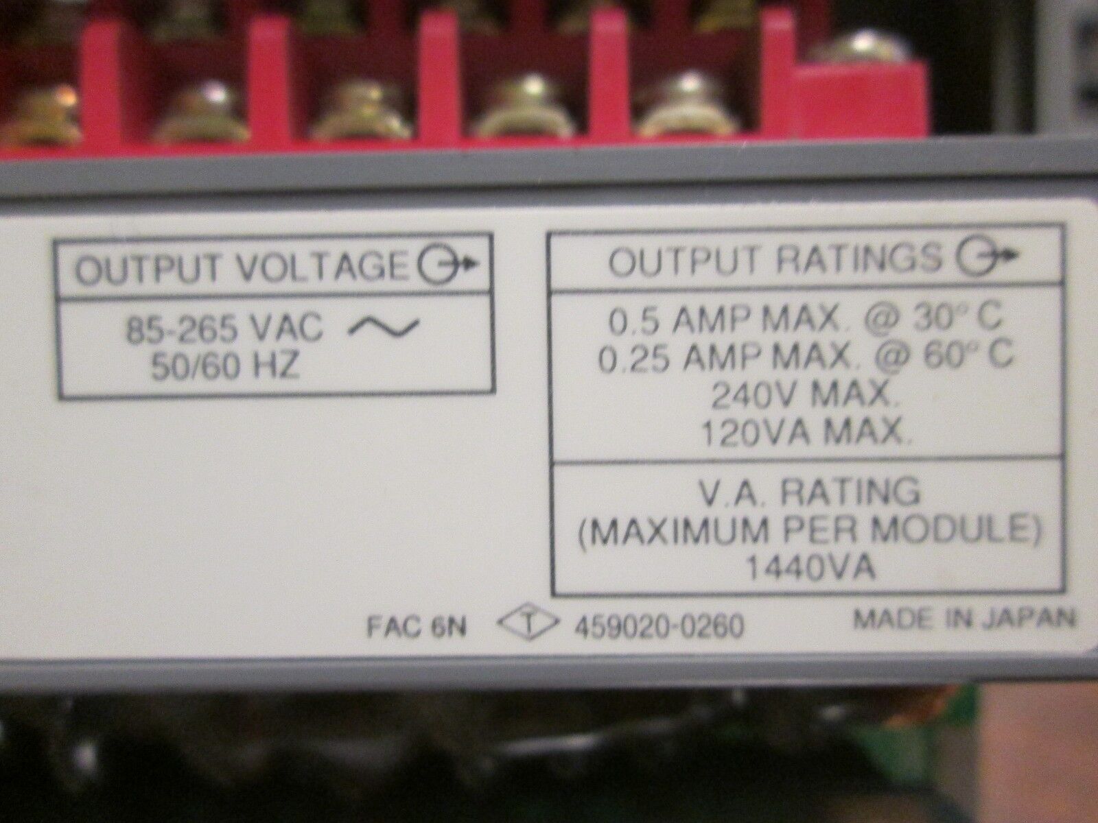 Allen-Bradley SLC 500 Output Module 1746-OA16 Ser C 85-265V 50/60Hz Used