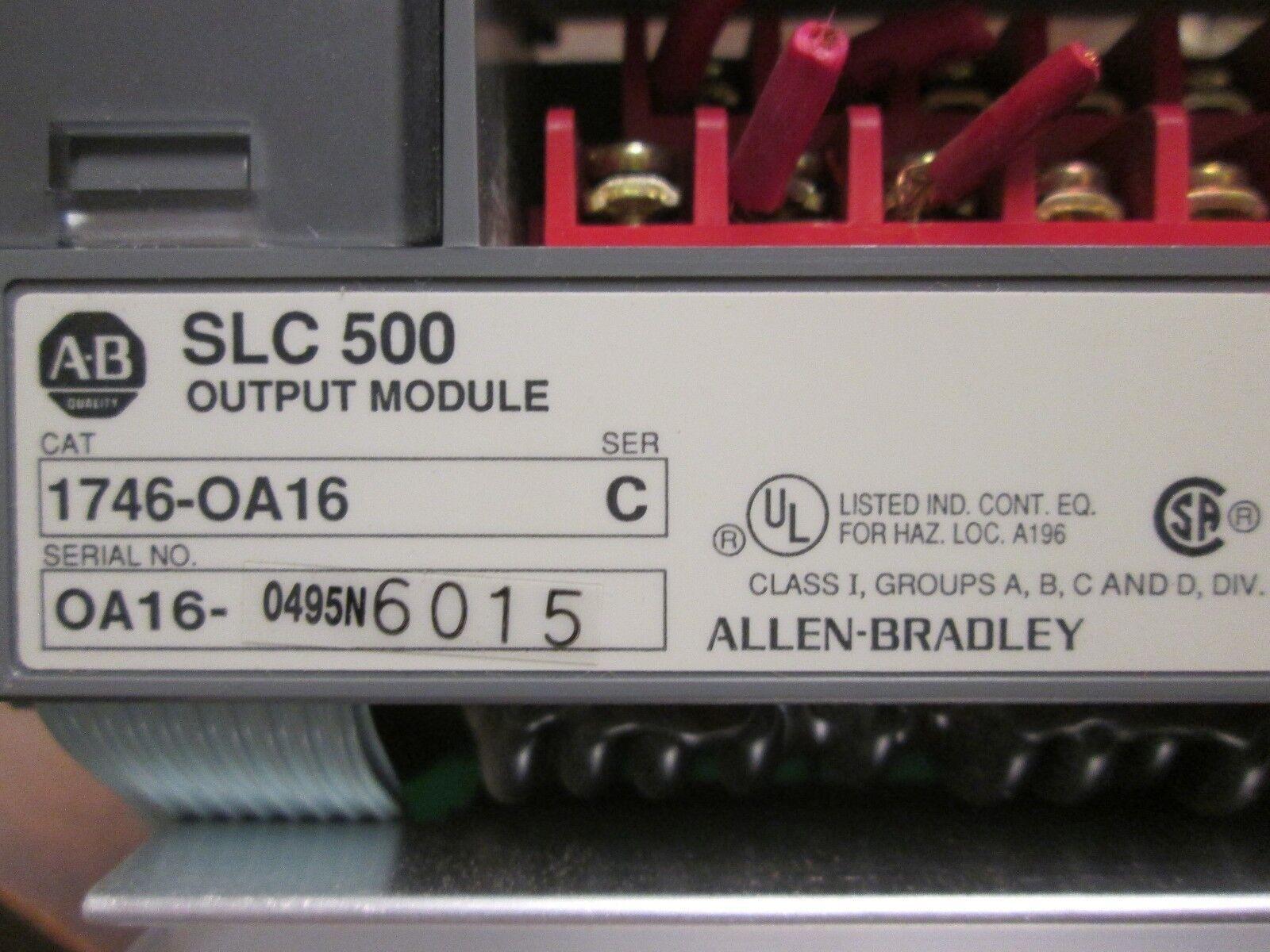 Allen-Bradley SLC 500 Output Module 1746-OA16 Ser C 85-265V 50/60Hz Used