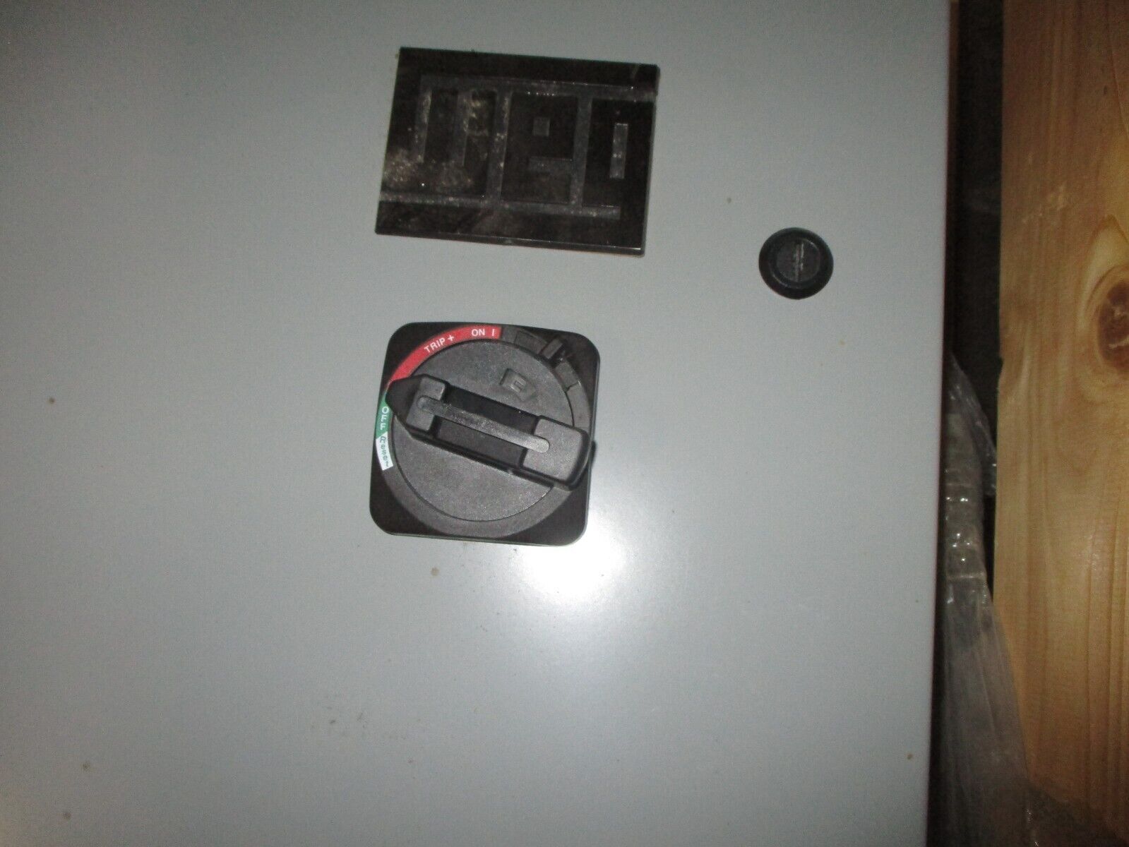 WEG AC Drive CF-CUSTOM-00161 2HP Input: 460VAC 60Hz 40A Output: 460VAC 40A 60Hz