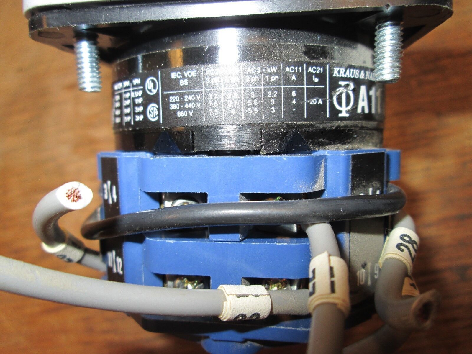 Kraus & Naimer Ammeter Switch A11 A048 4-position 10A 600VAC Used