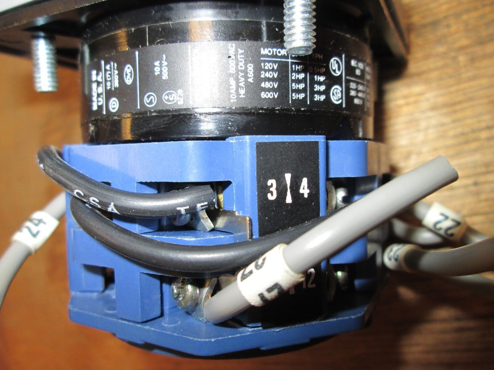 Kraus & Naimer Ammeter Switch A11 A048 4-position 10A 600VAC Used