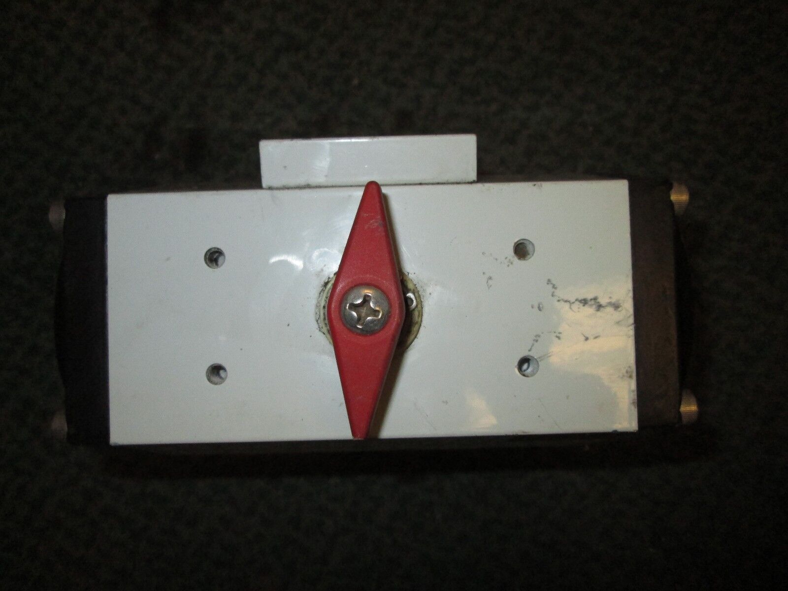 Milwaukee Controls Pneumatic Actuator MC 7 150 PSI Max w/ base Used