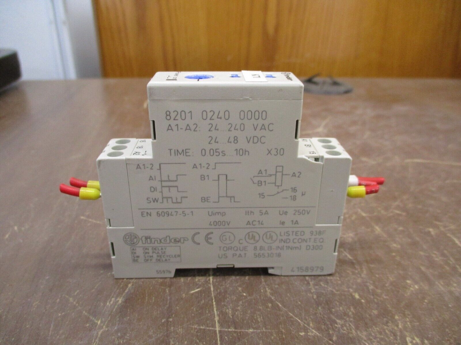 Finder Time Delay Relay 8201 0240 0000 Time: 0.05s-10h *Missing DIN Rail Mount*