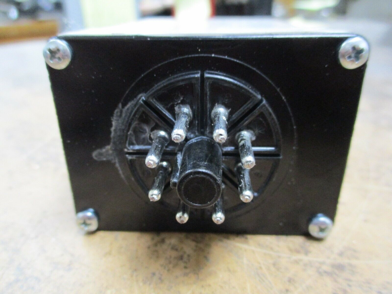 Square D Timing Relay 9050JCK11V14 Range: 0.1-10 sec Used