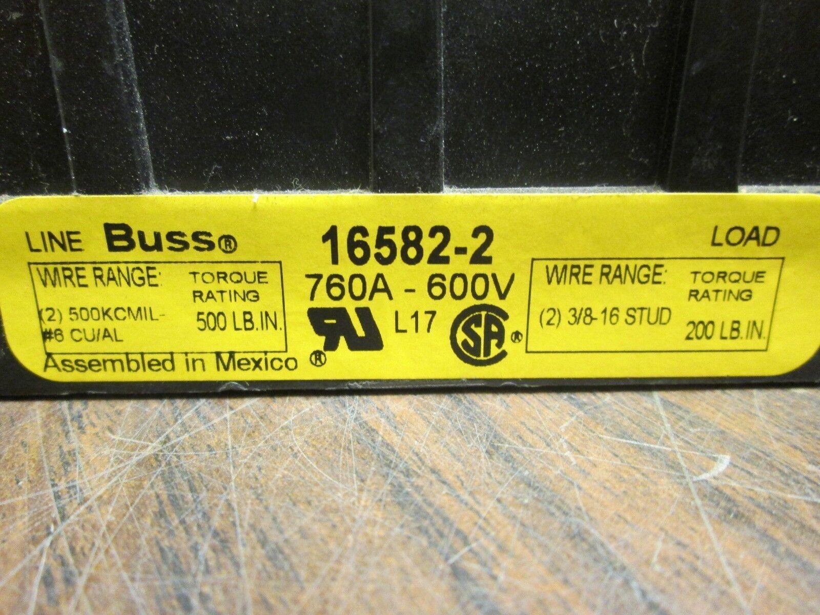 Buss Power Distribution Block 16582-2 760A 600V 2P *Chipped* Used