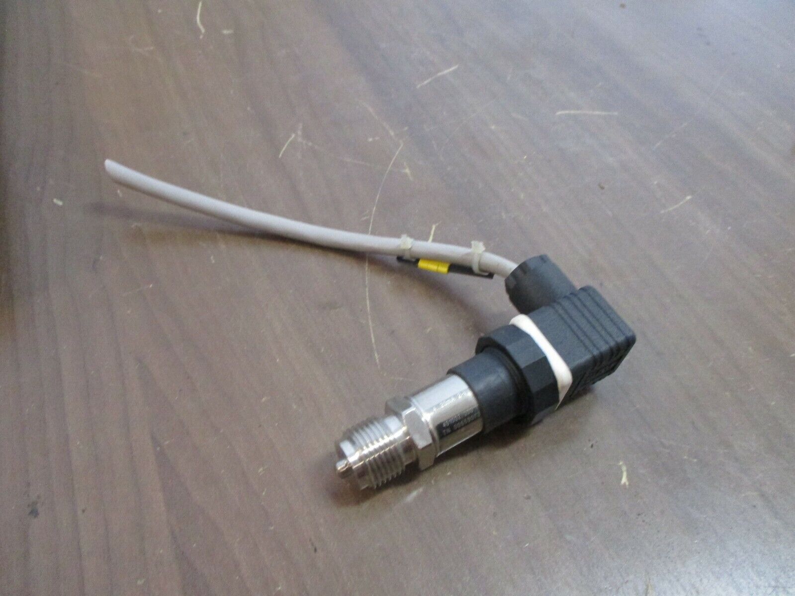 Jumo Midas C08 Pressure Switch 401002/000 0-16bar 8-30VDC 4-20mA Used
