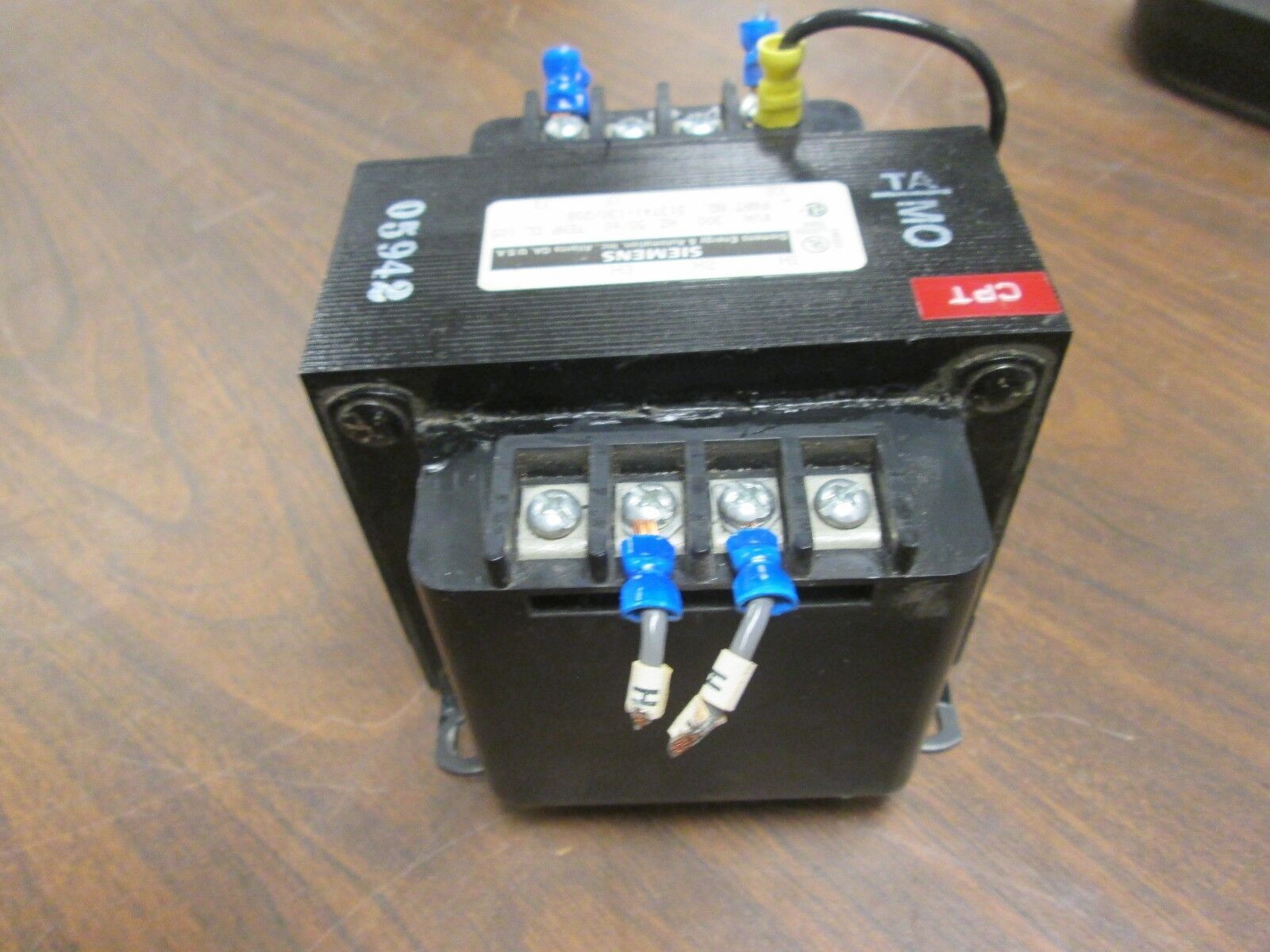 Siemens Control Transformer D13T41-130/208 0.300KVA 50/60Hz Used