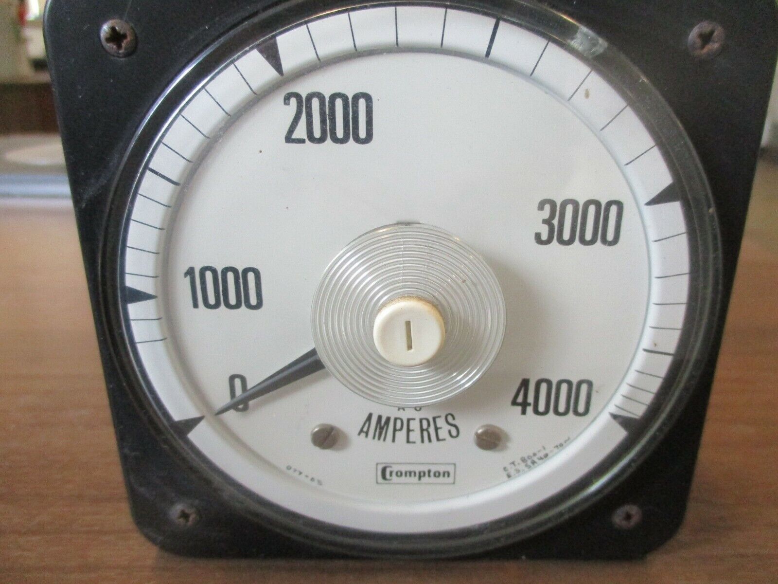 Crompton AC Ammeter 077-08AA-LS Range: 0-4000A Used