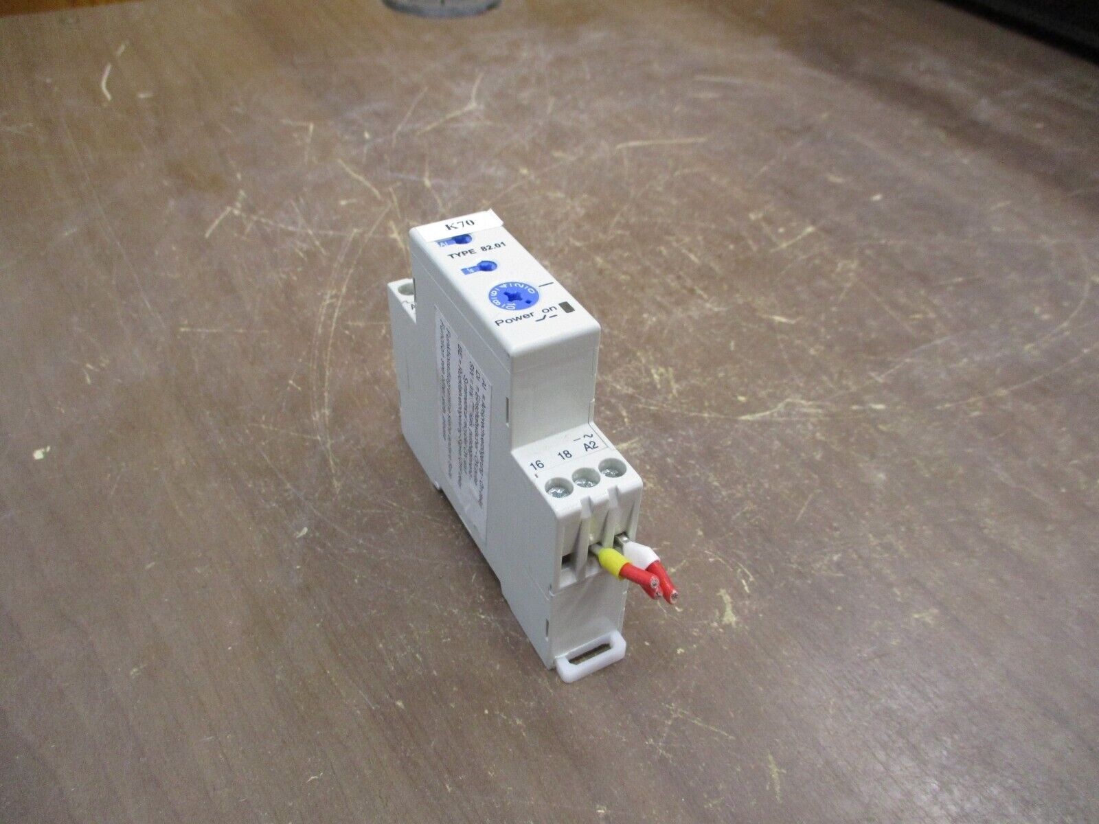 Finder Time Delay Relay 8201 0240 0000 Time: 0.05s-10h *Broken DIN Rail Mount*
