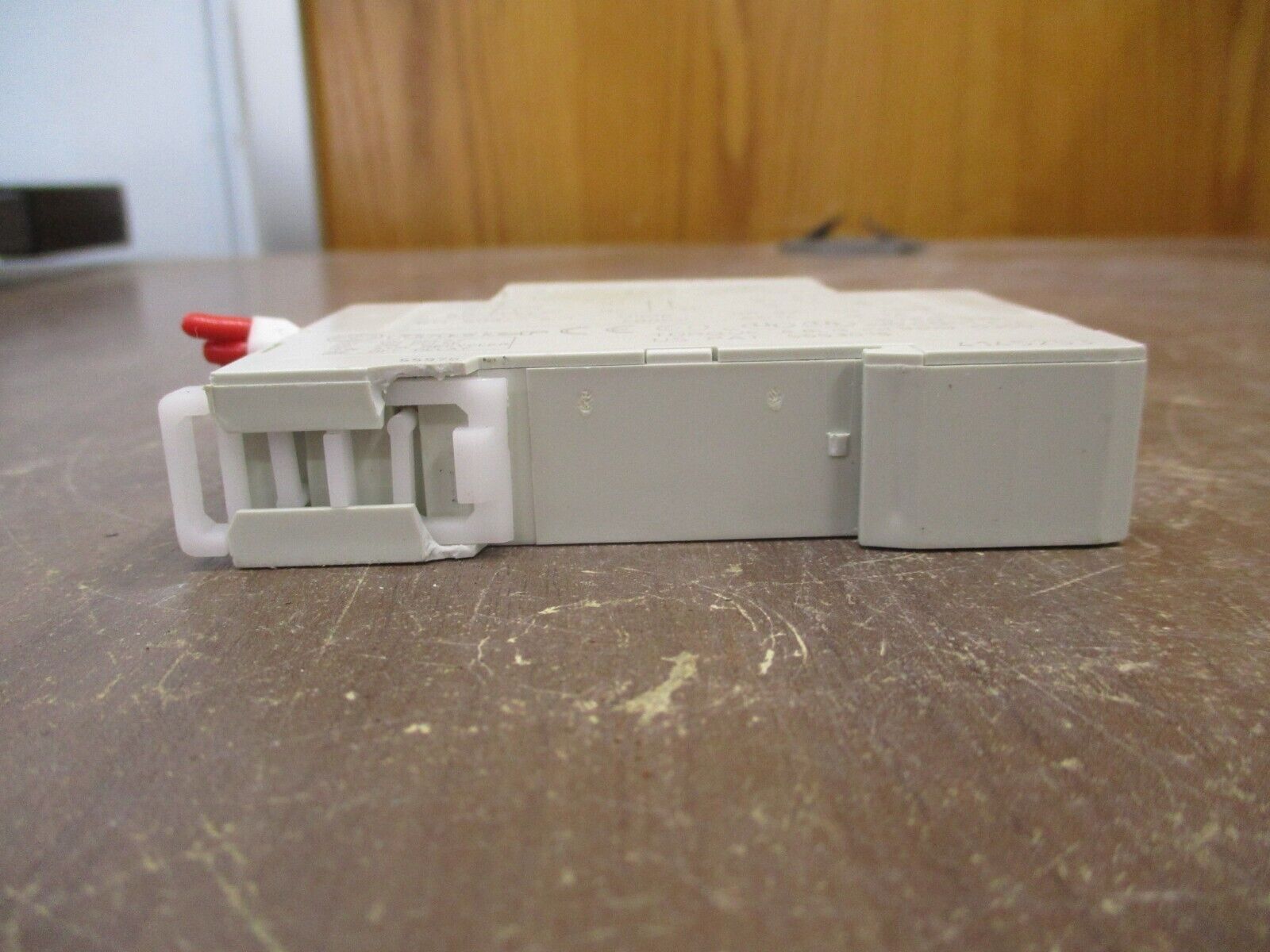 Finder Time Delay Relay 8201 0240 0000 Time: 0.05s-10h *Broken DIN Rail Mount*