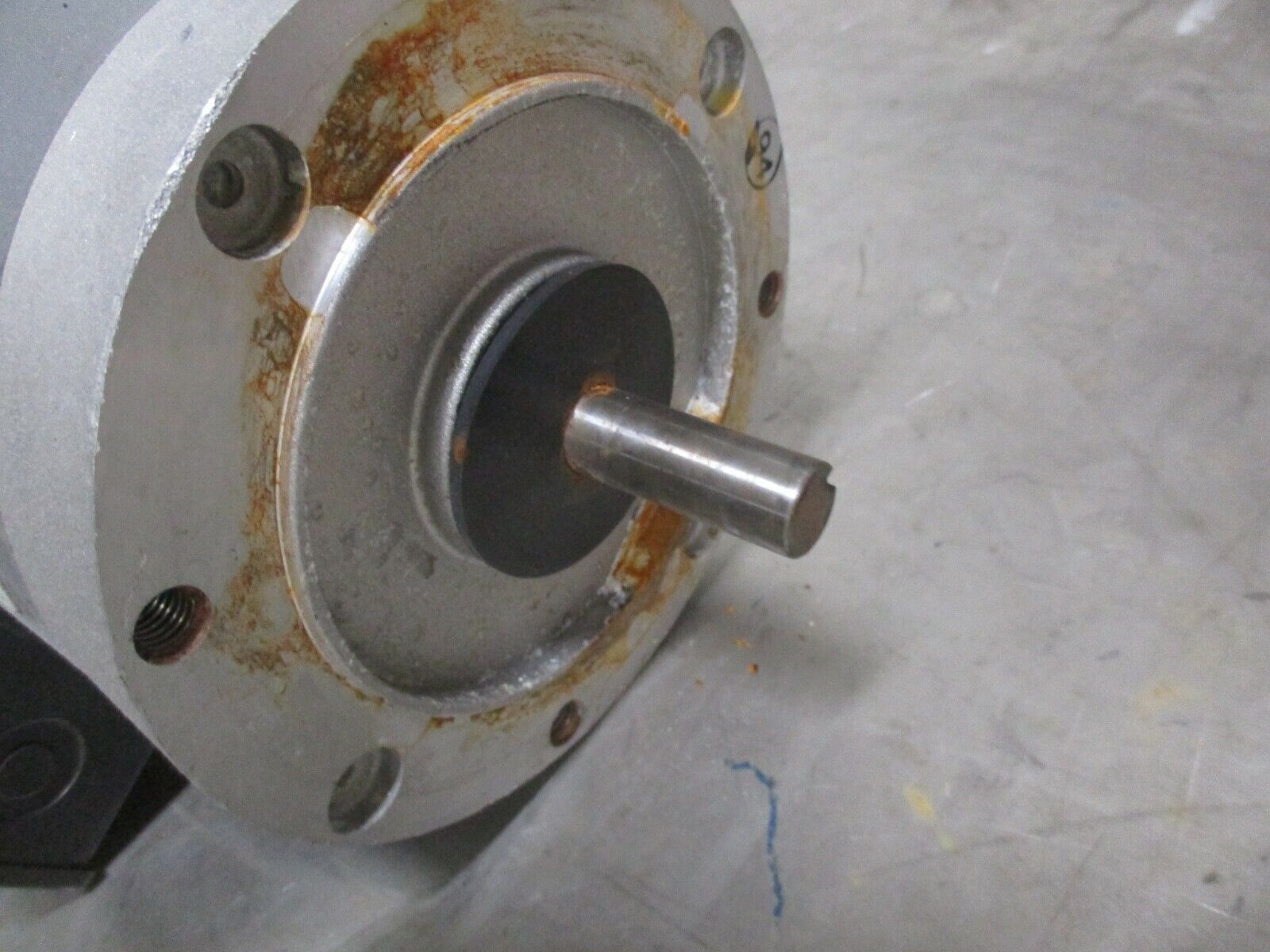 Dayton AC Motor 2R972 1/3HP 3600RPM 208-230/460V 1.4-1.3/0.66A 3Ph 60Hz Used