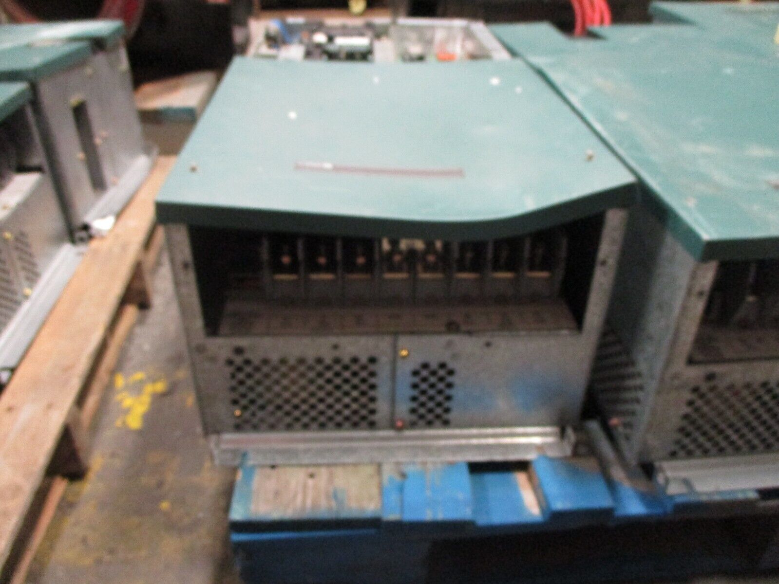 Allen-Bradley VTAC 9 / PowerFlex 700 AC Drive 20BD156A0ANNANA0 125HP 3Ph Used