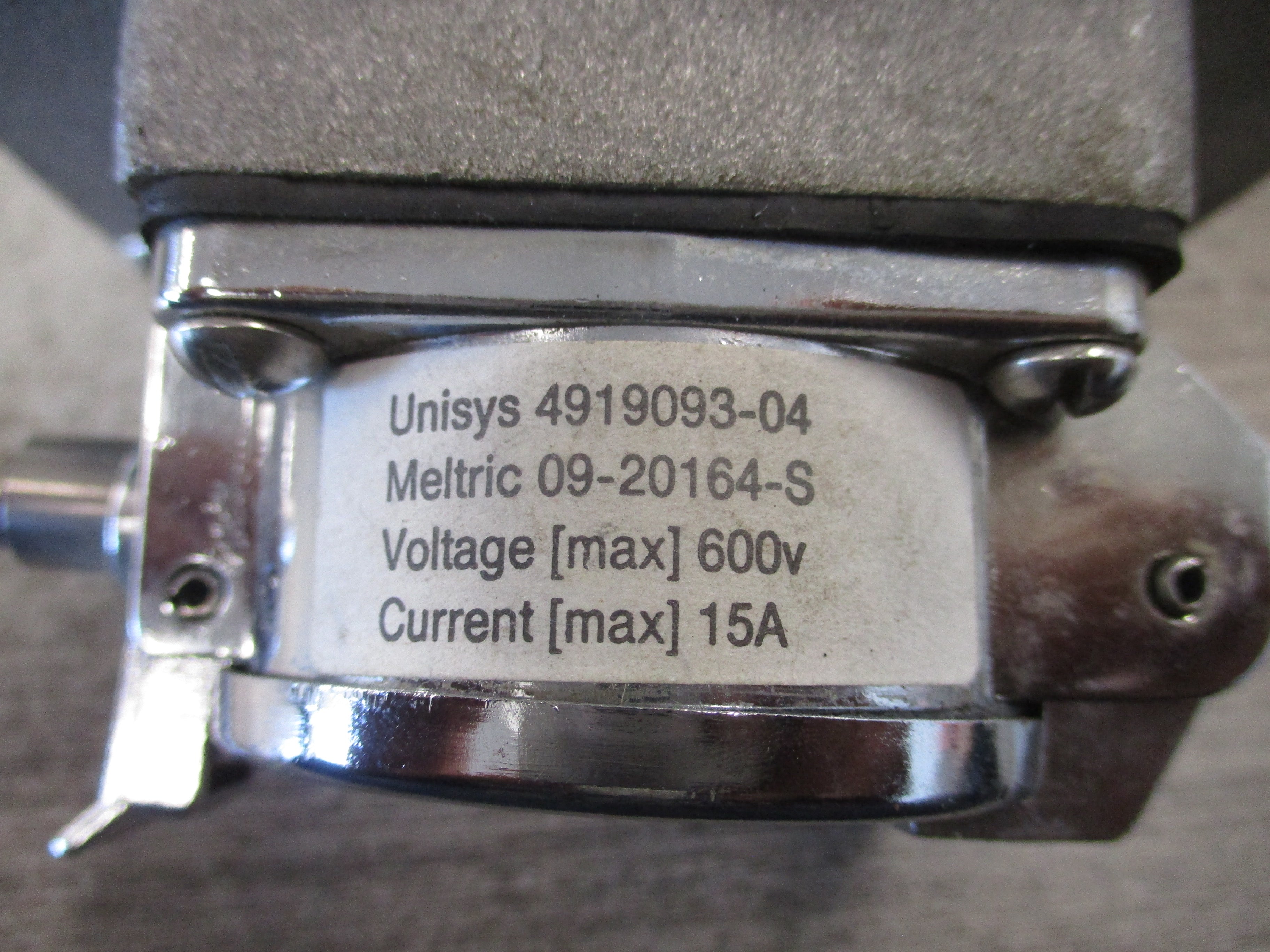 Meltric Receptacle w/Base 09-20164-S 15A 600V Used