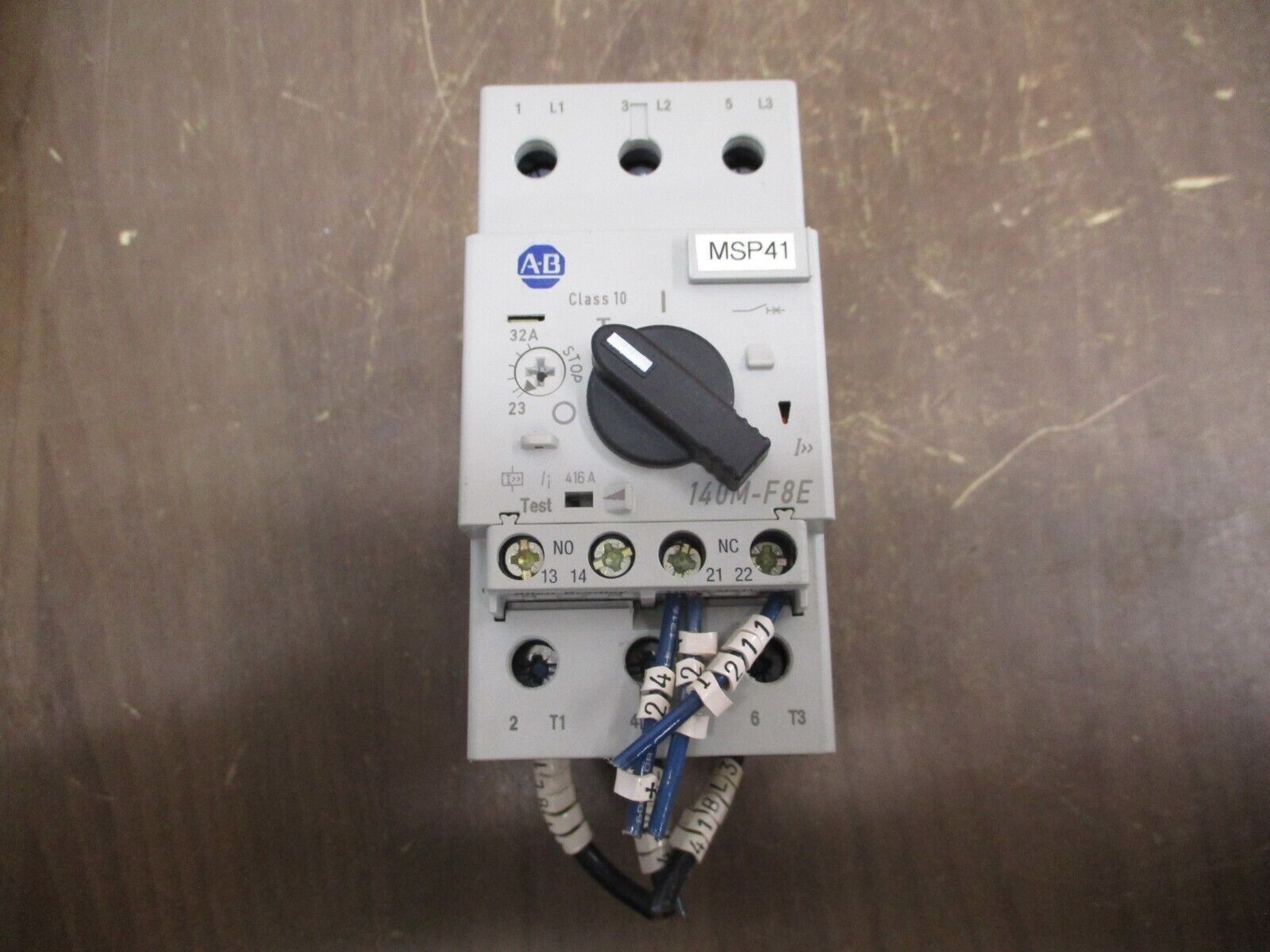 Allen-Bradley Motor Protector 140M-F8E-C32 Ser. C Trip: 23-32A Used
