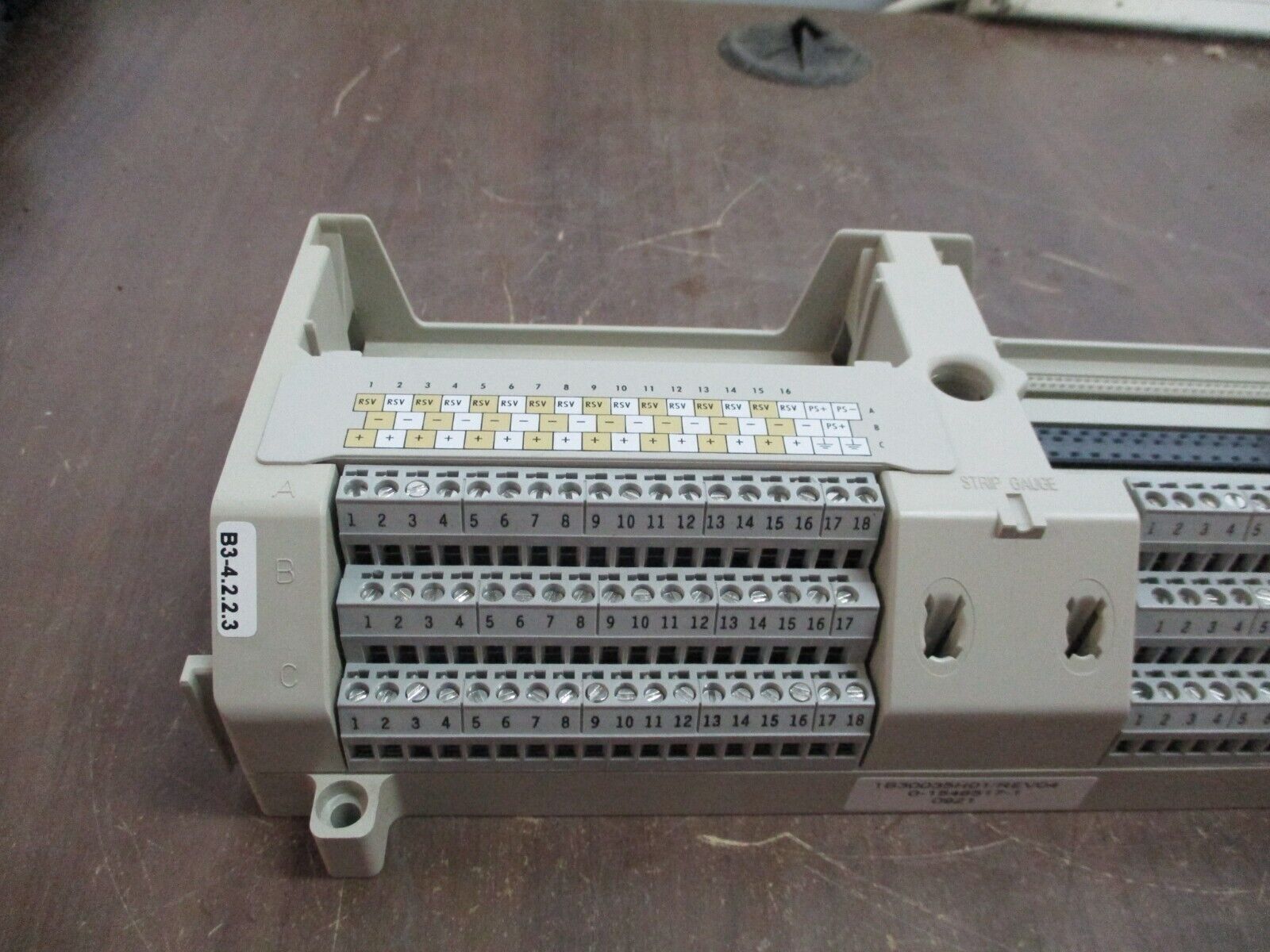 Emerson Ovation Process Control Base 1B30035H01 Rev. 04 Used