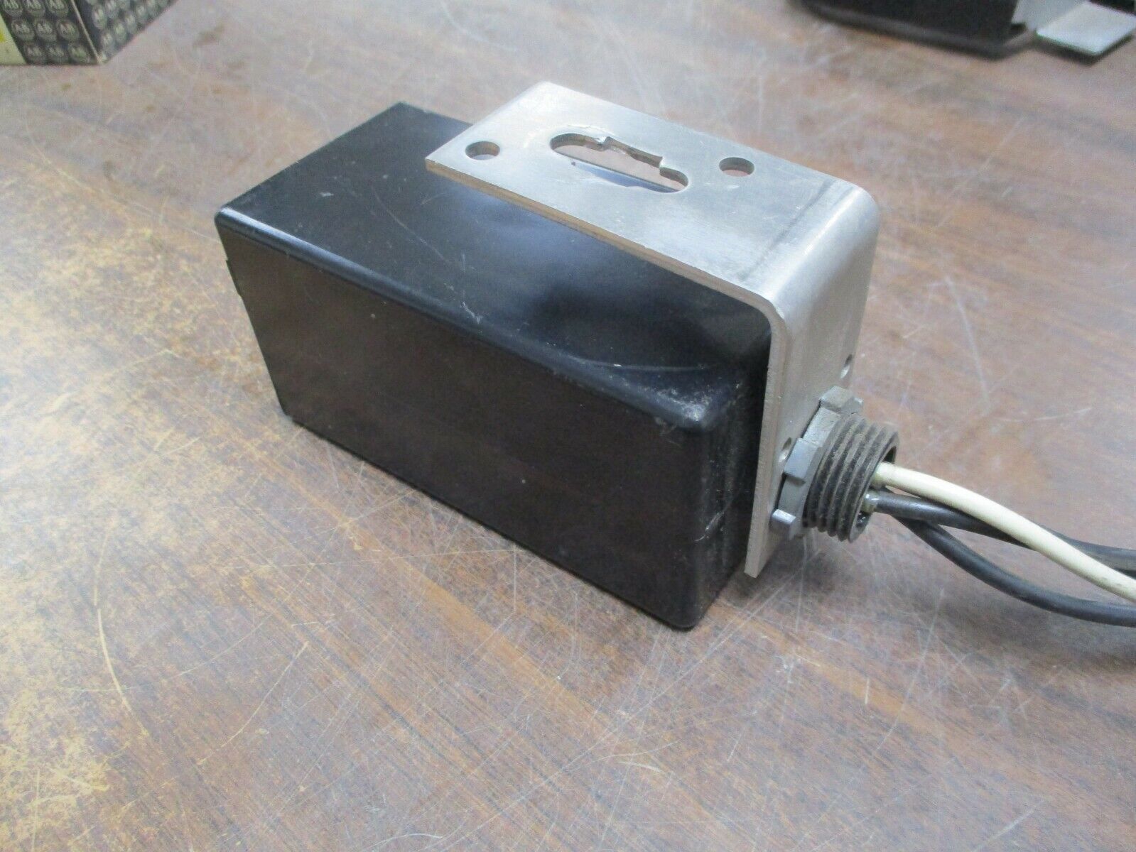 Square D Surge Arrester SP3650 650VAC Used