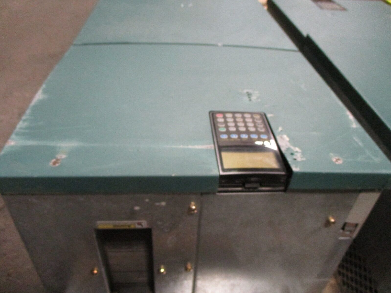 Allen-Bradley VTAC 9 / PowerFlex 700 AC Drive 20BD156A0ANNANA0 125HP 3Ph Used