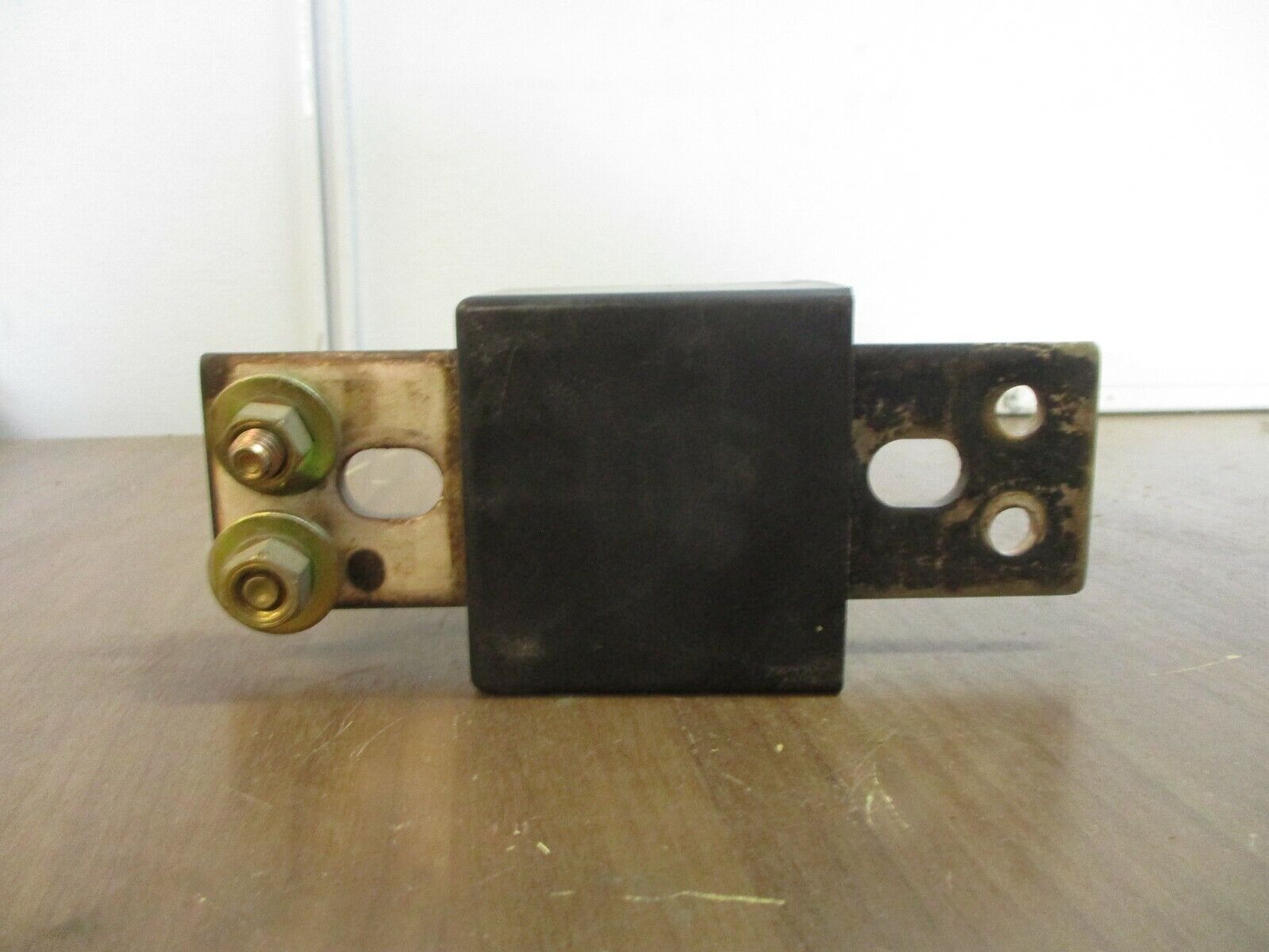 Square D Micrologic Neutral Current Transformer LE4CT2 Ser. 1 400A Used