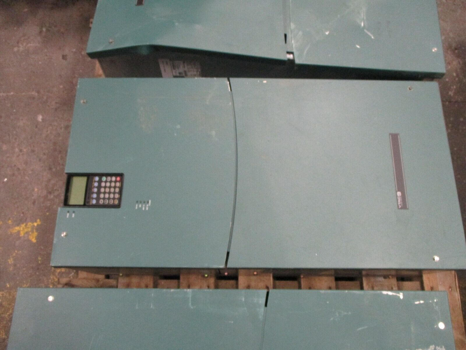 Allen-Bradley VTAC 9 / PowerFlex 700 AC Drive 20BD156A0ANNANA0 125HP 3Ph Used