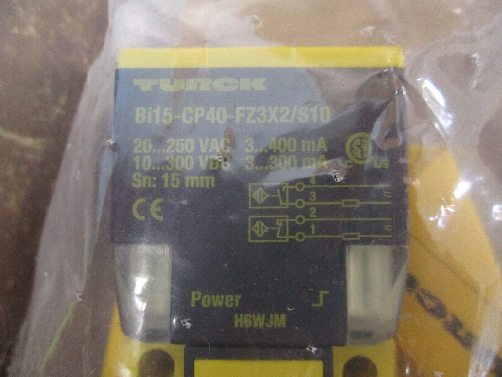 Turck Inductive Sensor 13410 Type Bi15-CP40-FZ3X2/S10 New Surplus