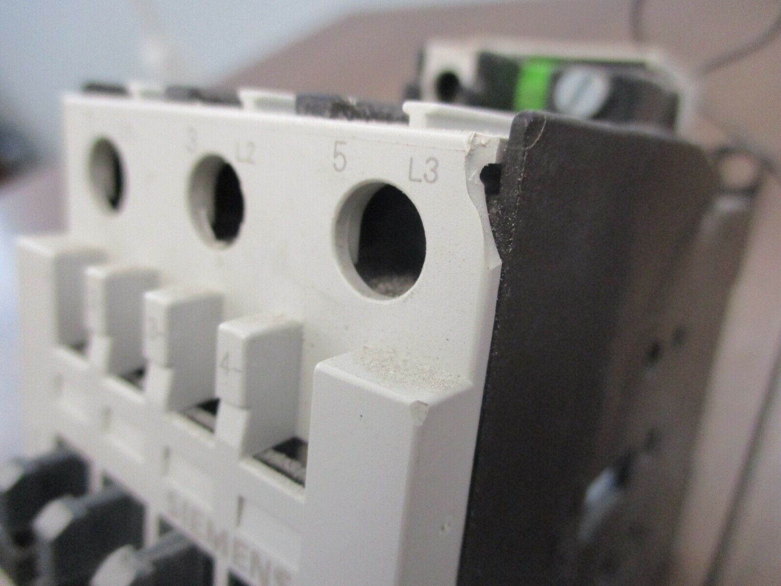Siemens Contactor 3TF3500-0A 230V Coil 55A 600V *Chipped Corner* Used