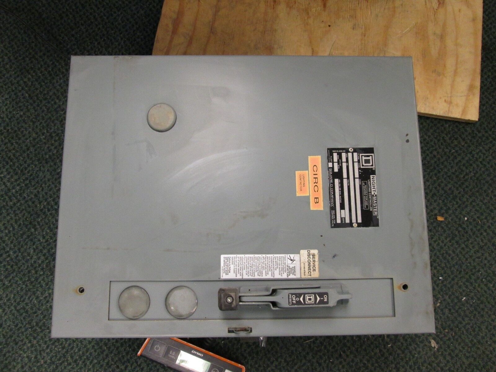 Square D Night Master 8903 SPC62 60A 250V 120V Coil Used