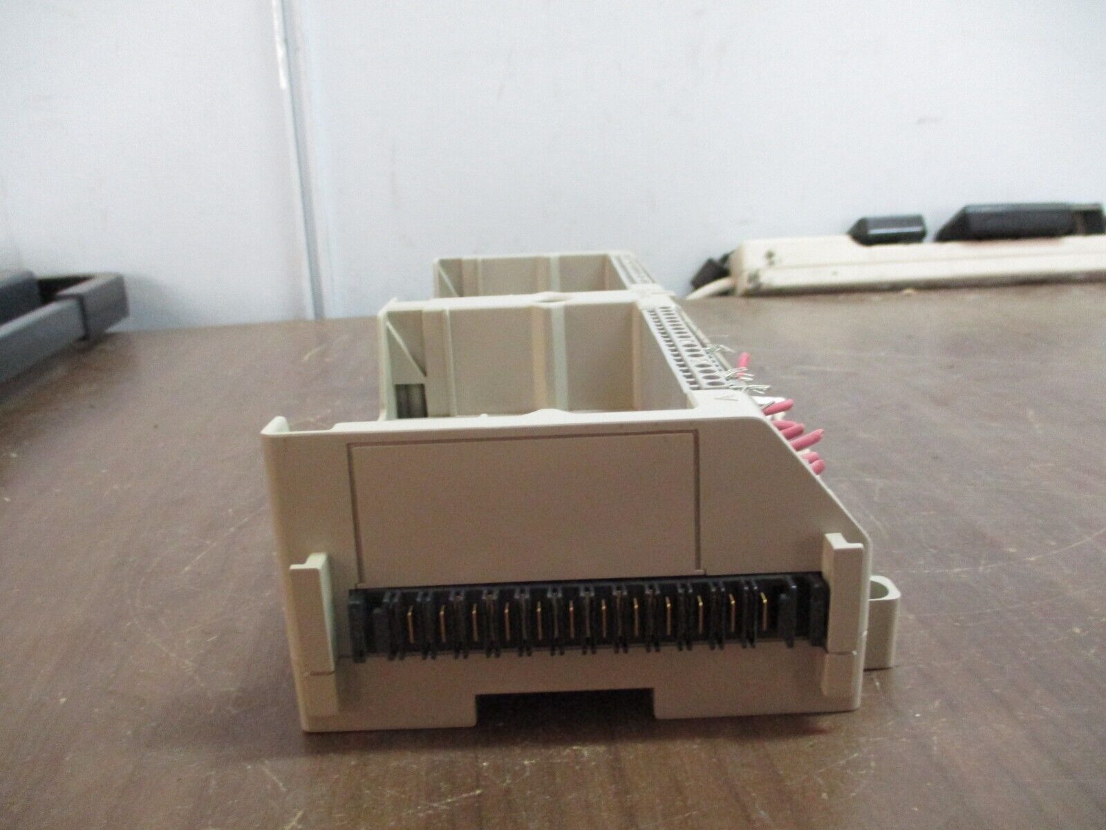 Emerson Ovation Process Control Base 1B30035H01 Rev. 05 Used