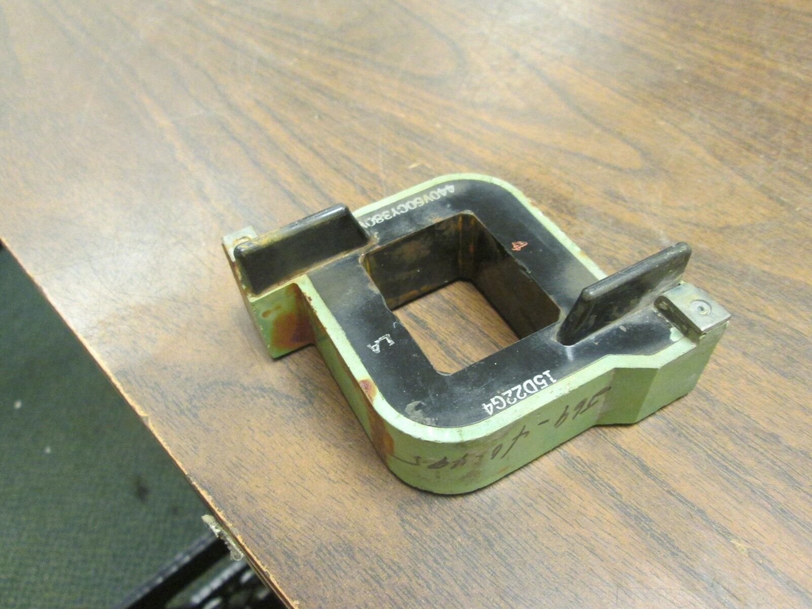 GE Magnetic Coil 15D22G4 440V@60Hz 380V@50Hz Used