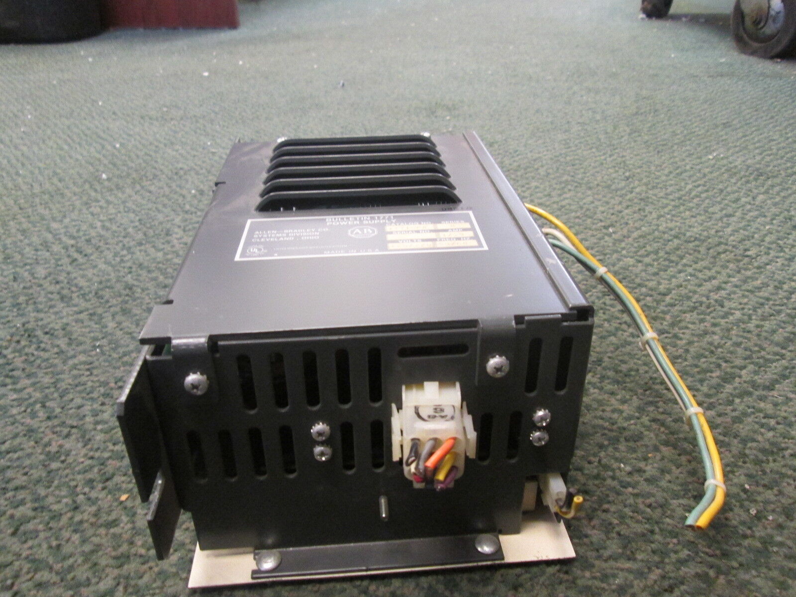 Allen-Bradley Power Supply 1771-PA Ser. B 120/220V 1/0.5A 50/60Hz Used