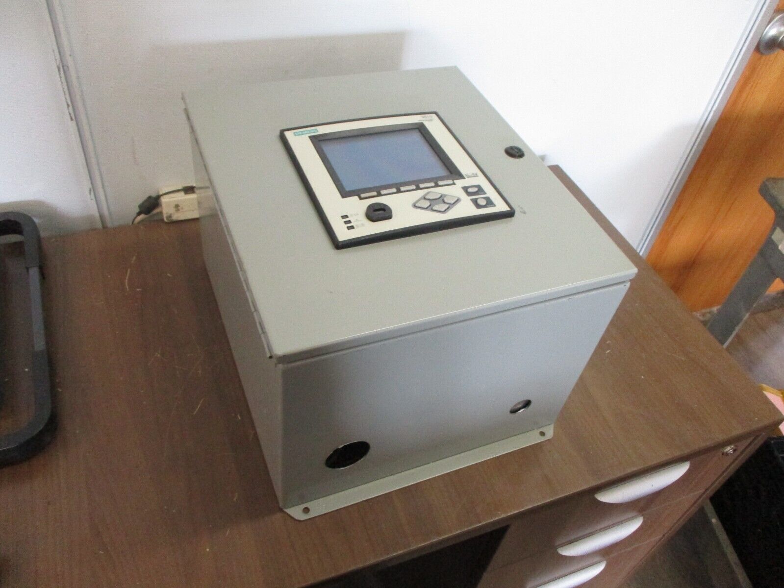 Siemens ION Advanced Data Concentrator 9510DC-2RTU-GCZA Type 12 Enclosure Used