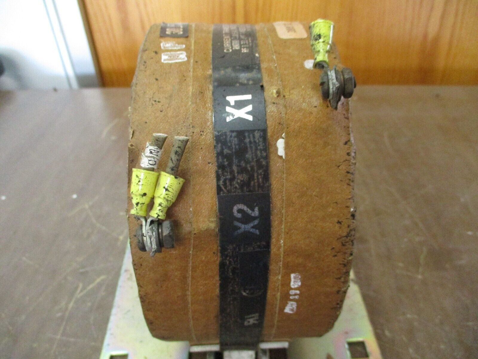 Process Measurement Company Current Transformer 722-301 Ratio 300:5A 600V Used