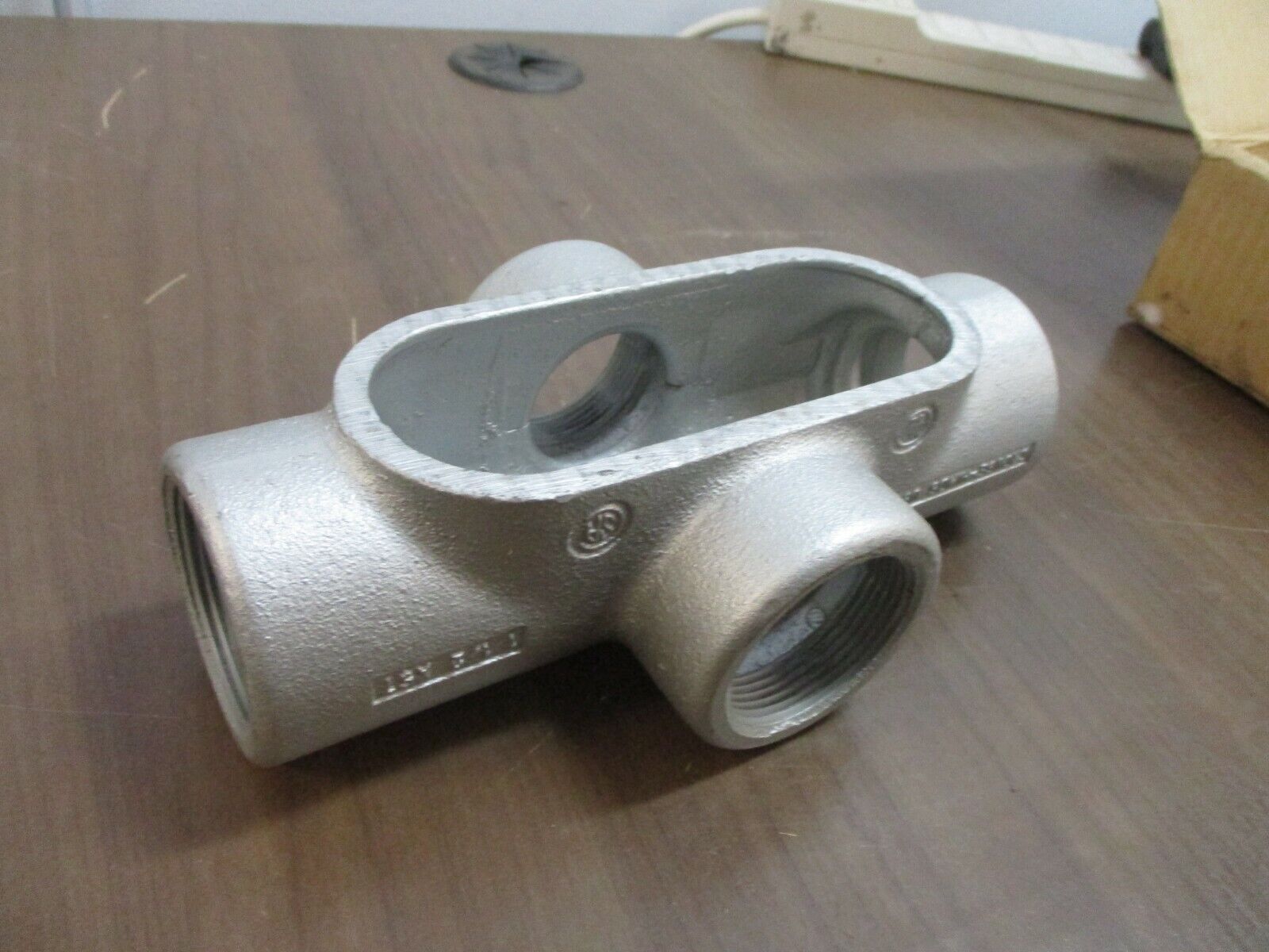 Cooper Crouse-Hinds Condulet Conduit Body X57 Form 7 Size: 1-1/2" New Surplus