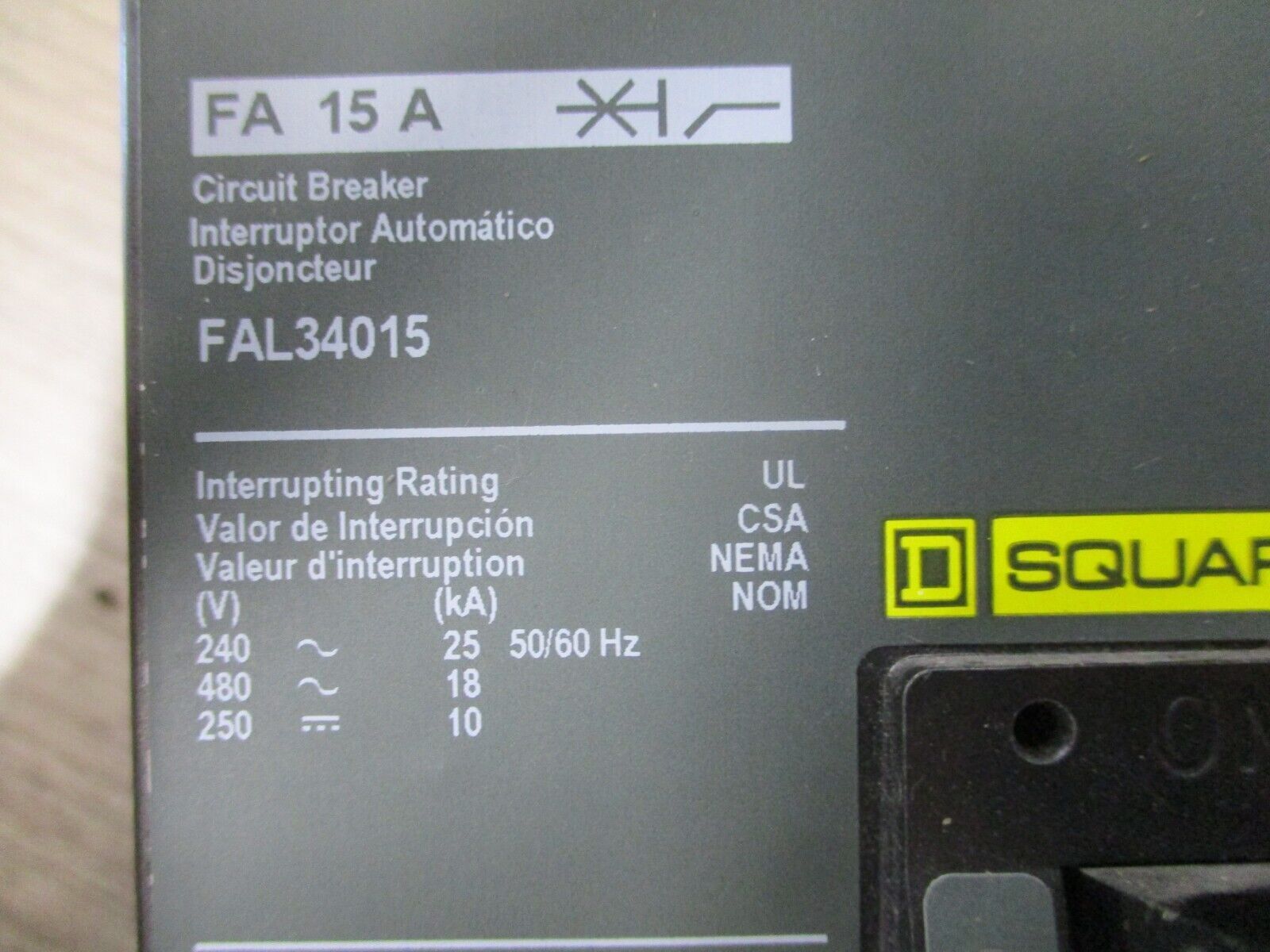 Square D Circuit Breaker FAL34015 15 A 480 V 3P Used.