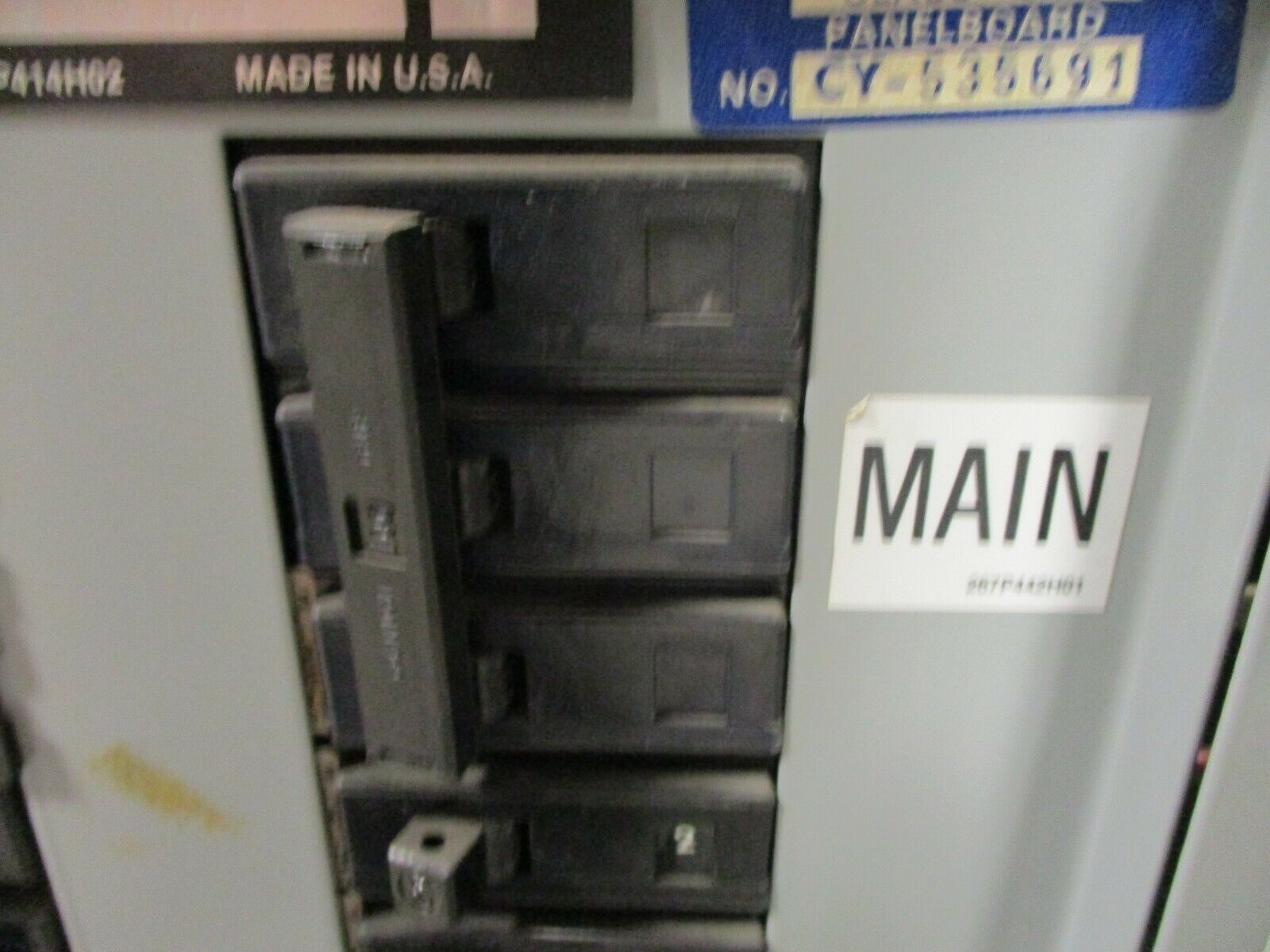 Westinghouse Main Lug Breaker Panel 5158C03602 100A Max 208Y/120 3Ph 4W Used
