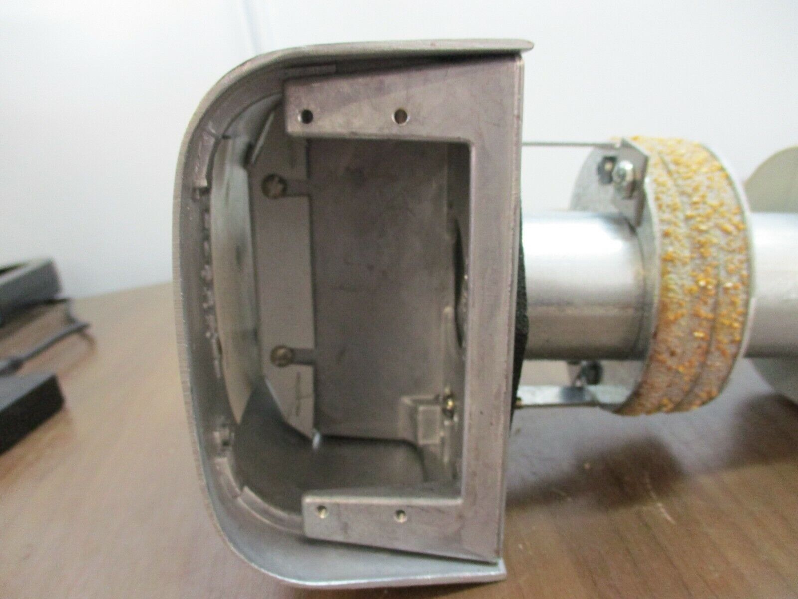 Hubbell Fire-Rated Poke-Through PT7P2TA For 3" Hole New Surplus