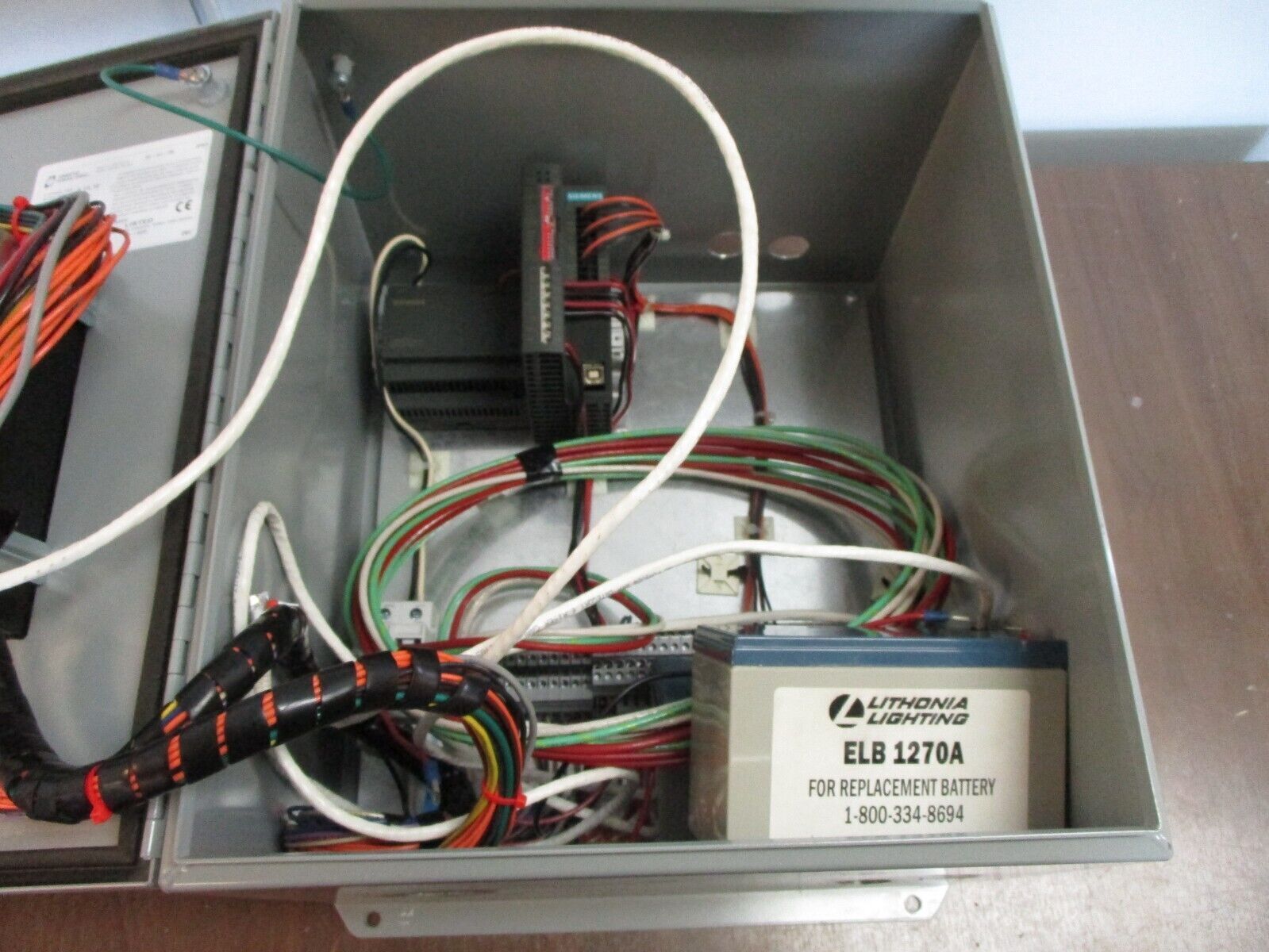 Siemens ION Advanced Data Concentrator 9510DC-2RTU-GFZA Type 12 Enclosure Used