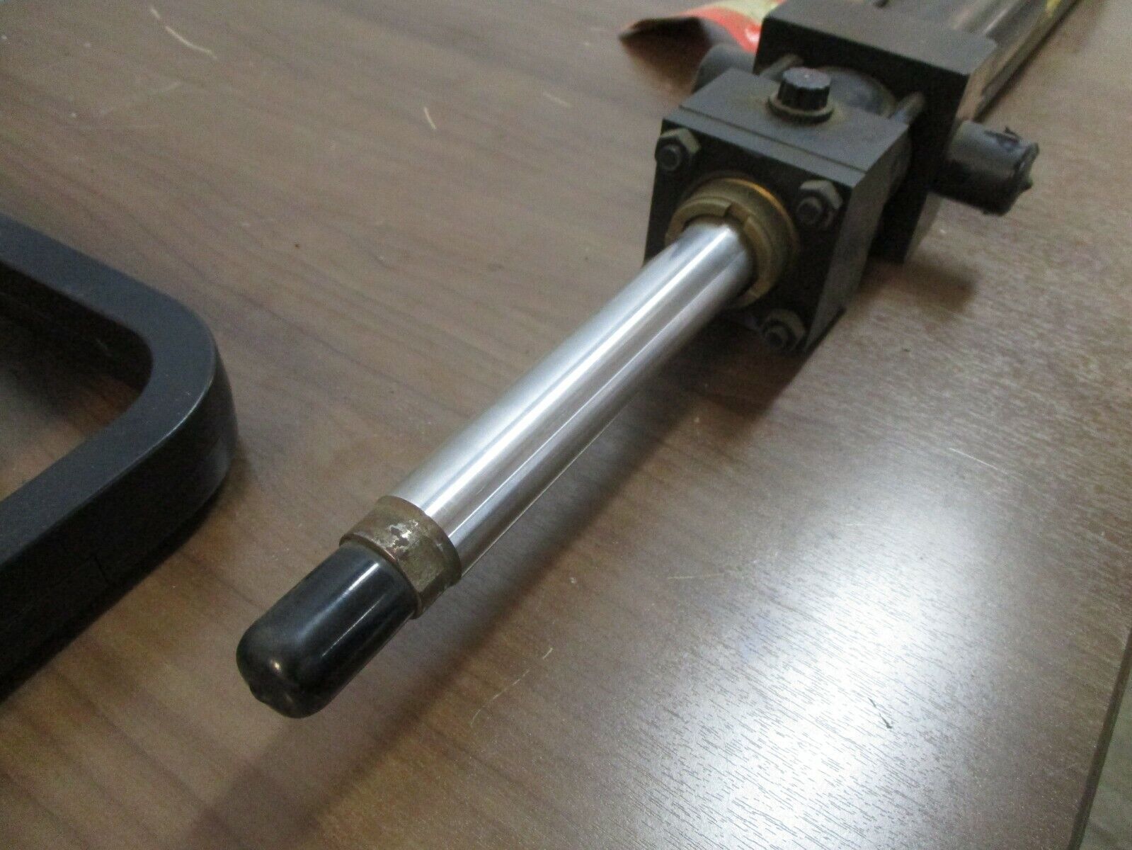 Parker Series 2A Air Cylinder 02.00 KDD2AU34A34A 18.000 250PSI Used