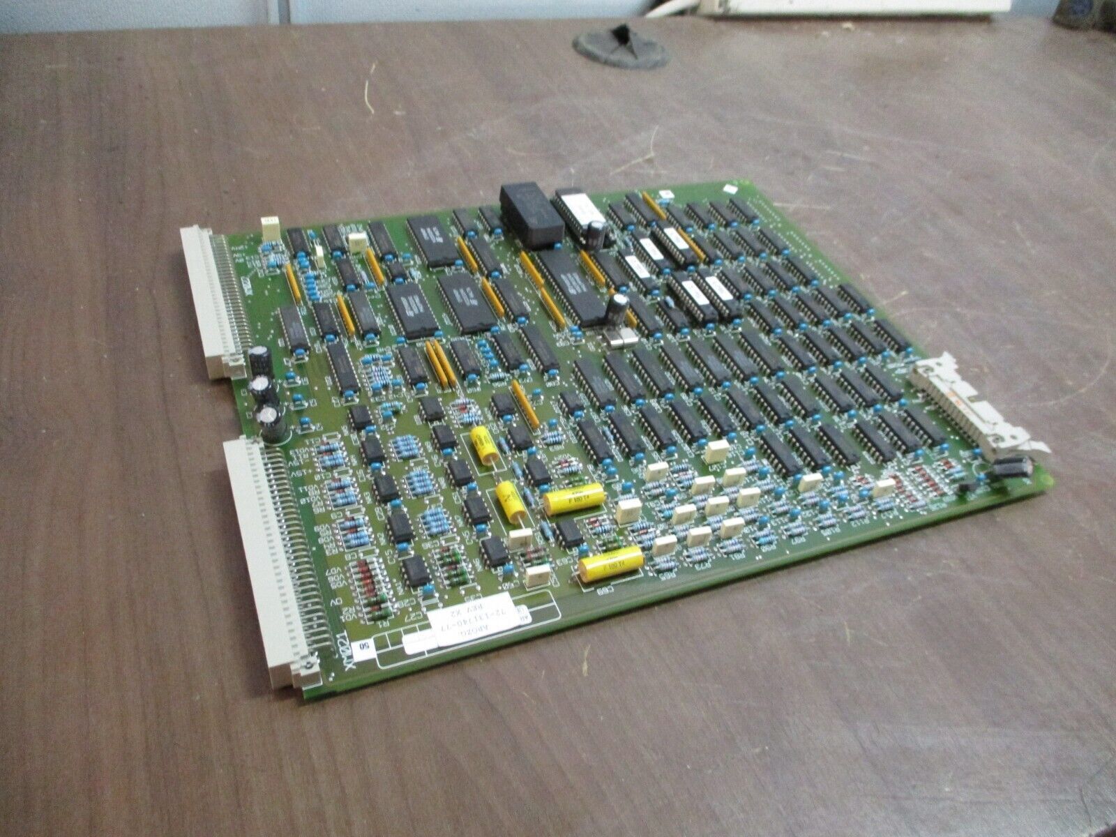 Merlin Gerin AROZG PCB 72-131740-77 Rev. X2 Used