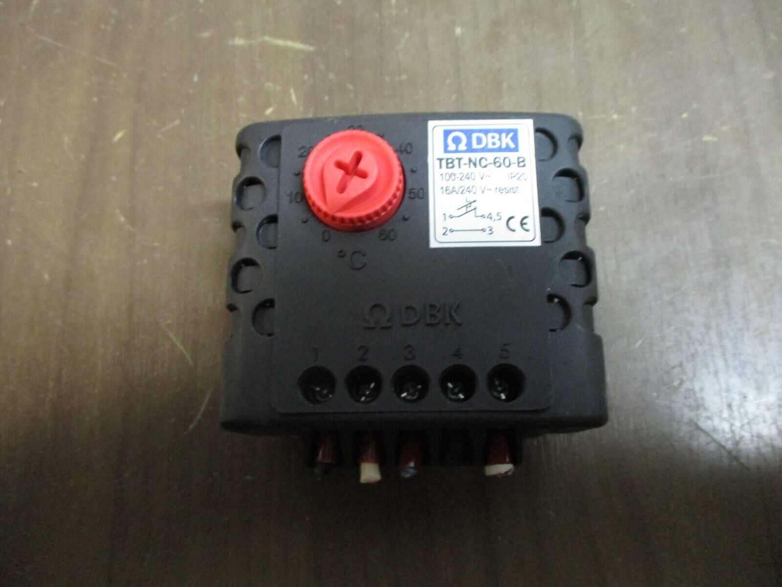 DBK Thermostat TBT-NC-60-B 100-240V Range: 0-60°C Used