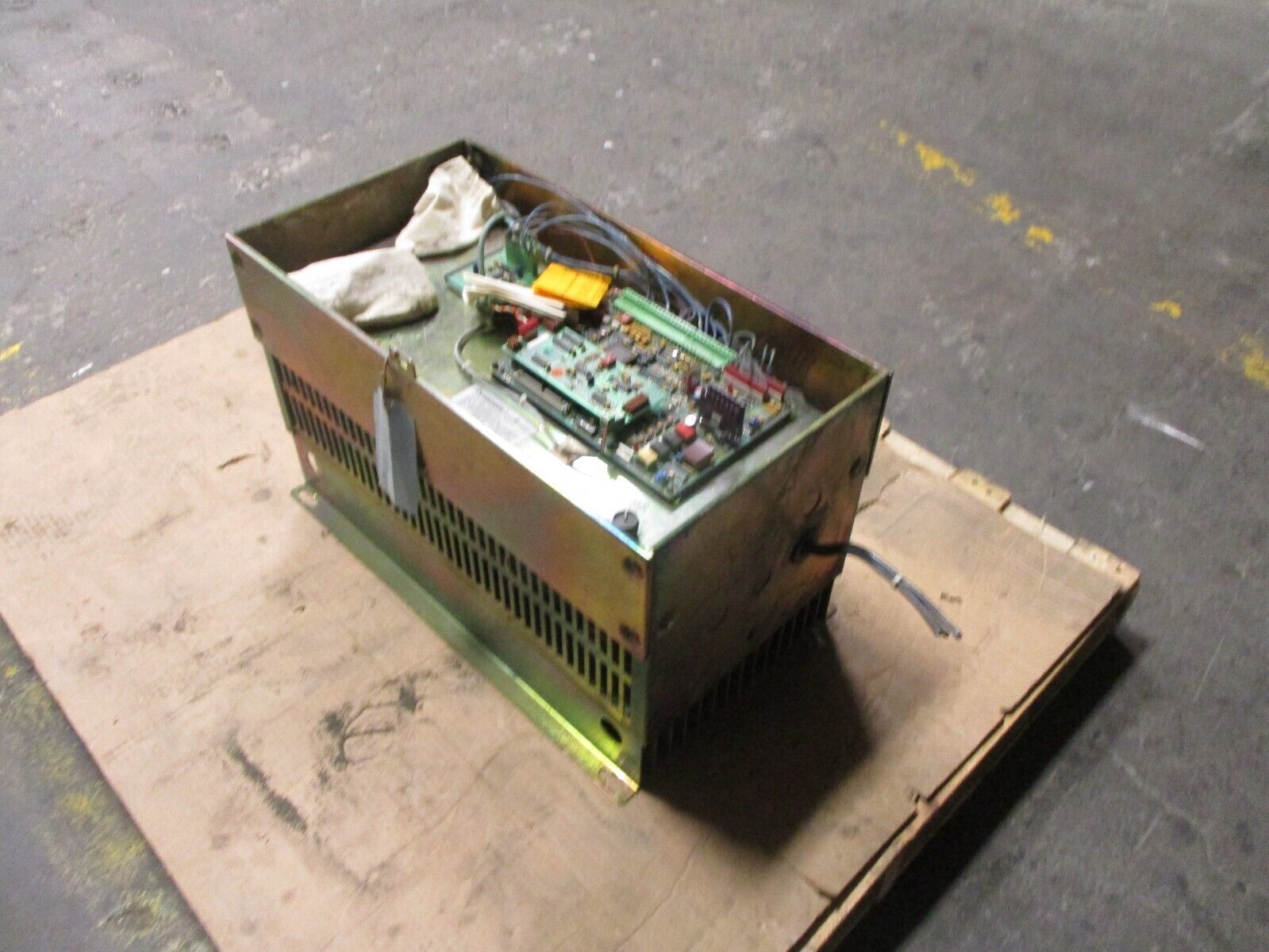 Eaton Dynamatic Model AF-501507-480 Adjustable Frequency Inverter 15-5020-2000